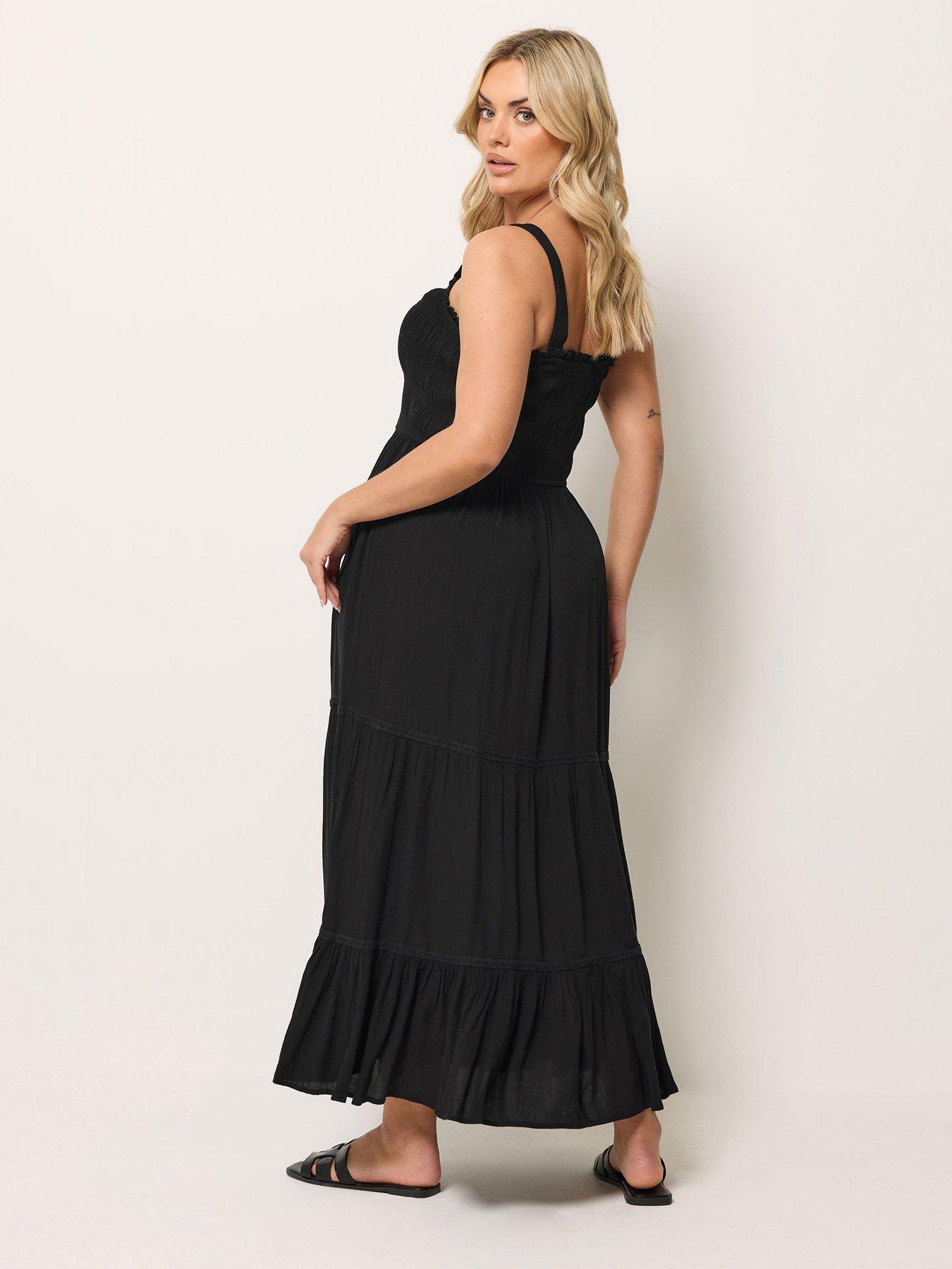 Image 2 of 4 of Yours Curve Shirred Placket Dress - Black