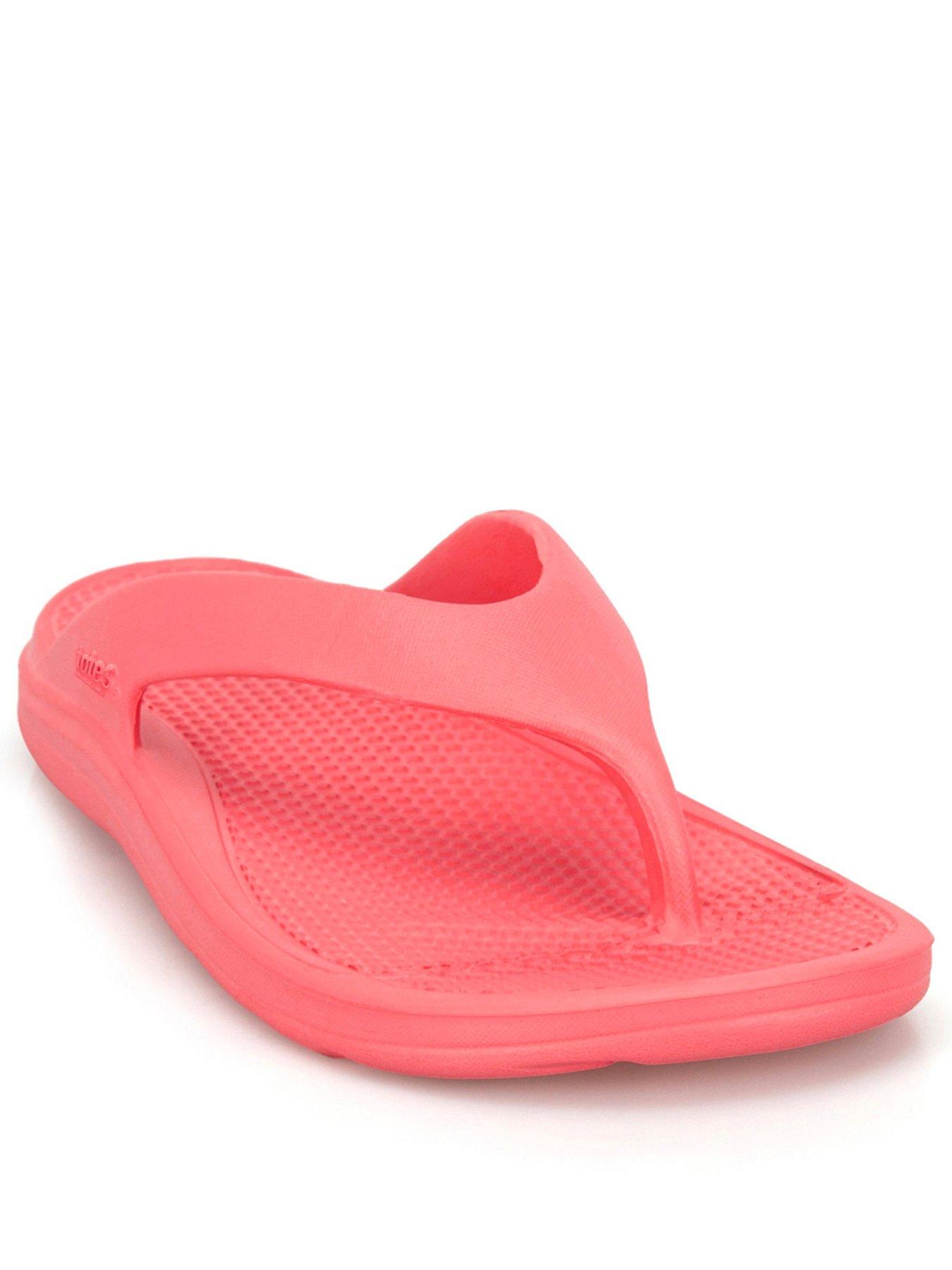  image of totes-solbounce-ladies-toe-post-watermelon