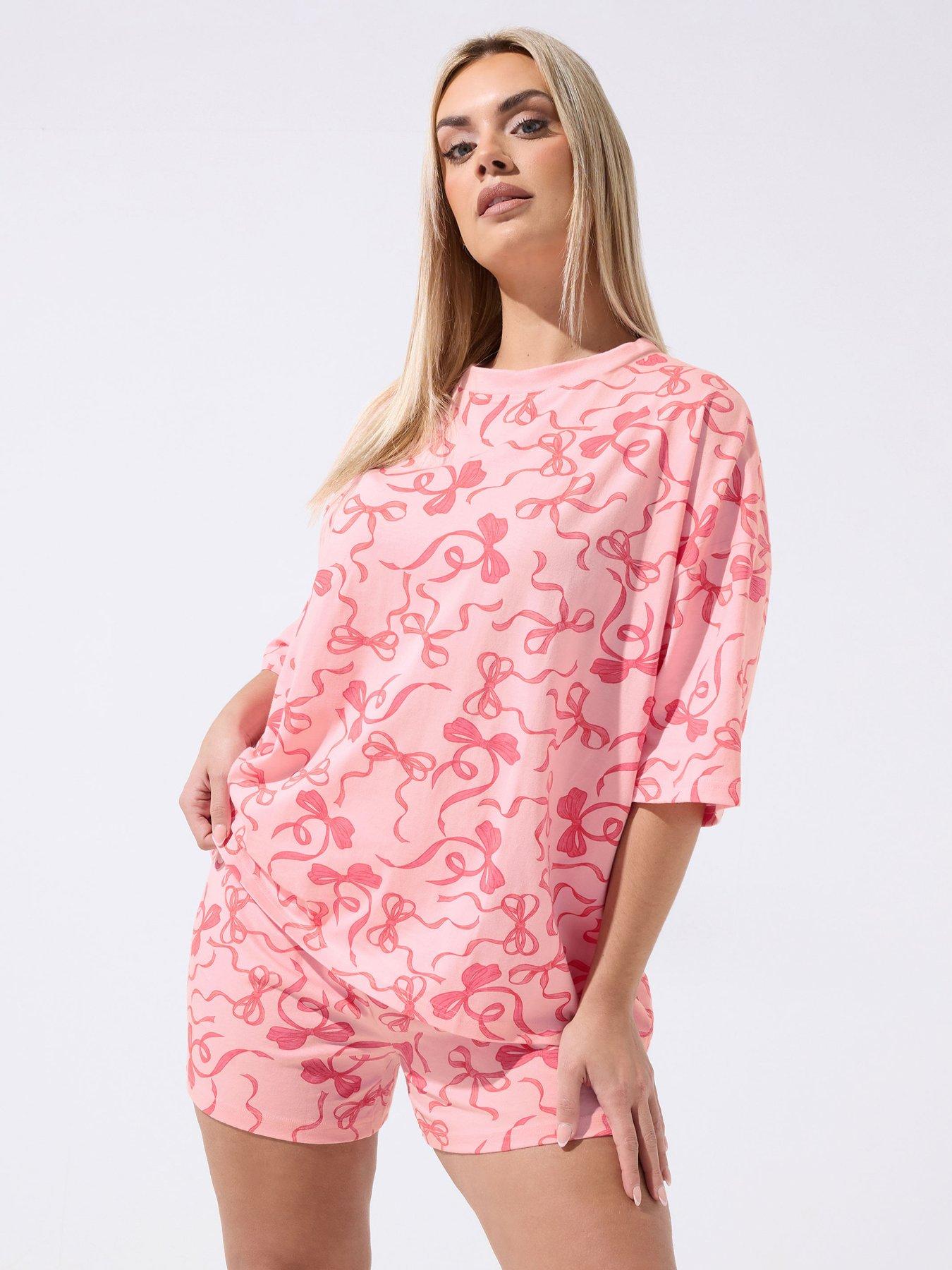 Image 1 of 5 of Yours Curve Bow Print Pyjama Set - Pink