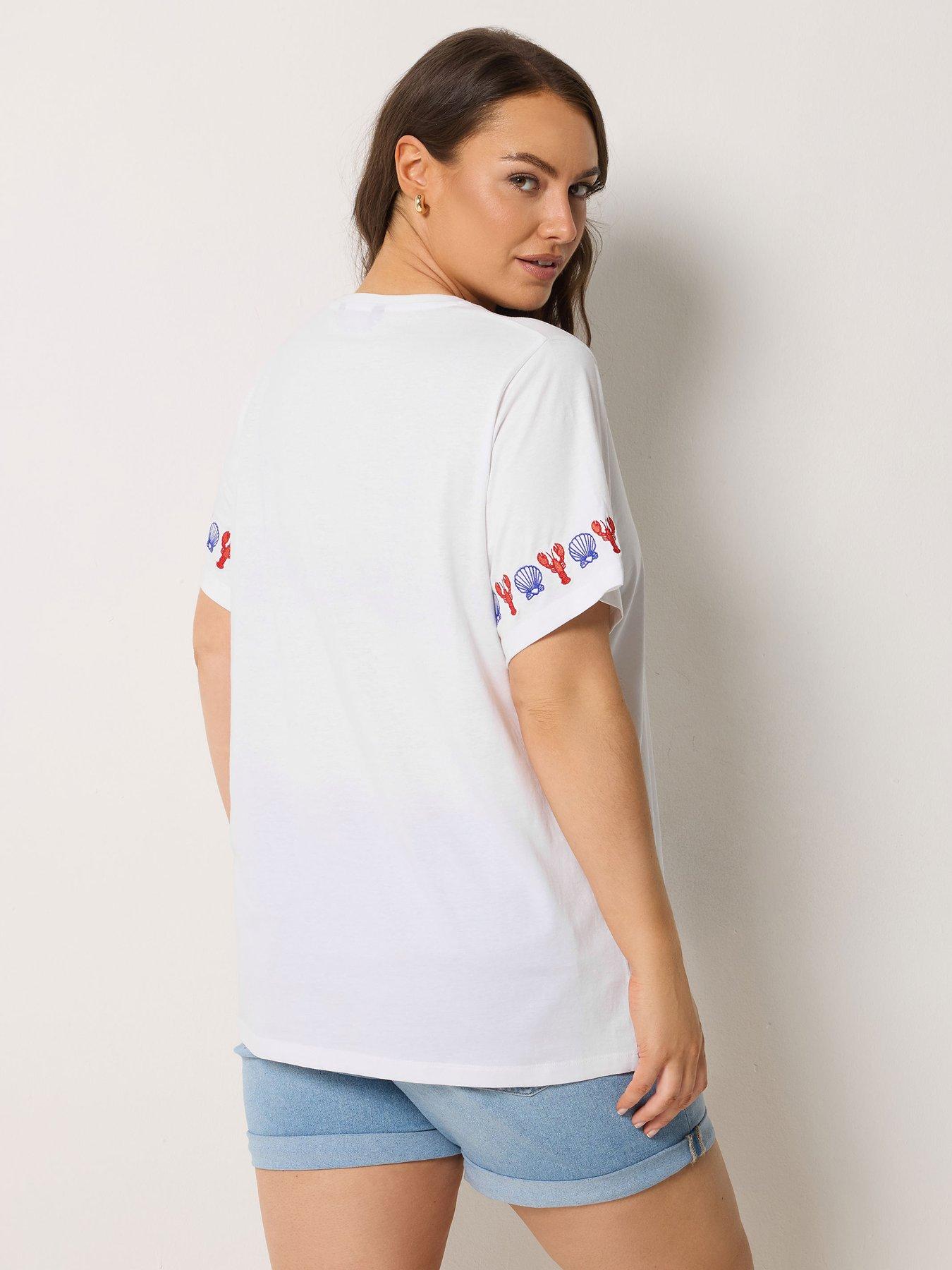 Image 2 of 5 of Yours Curve Printed Embroidery T-Shirt - White