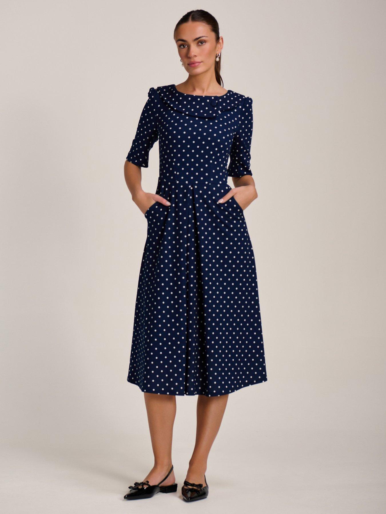 Jolie Moi Printed Scuba Fold Collar Midi Dress