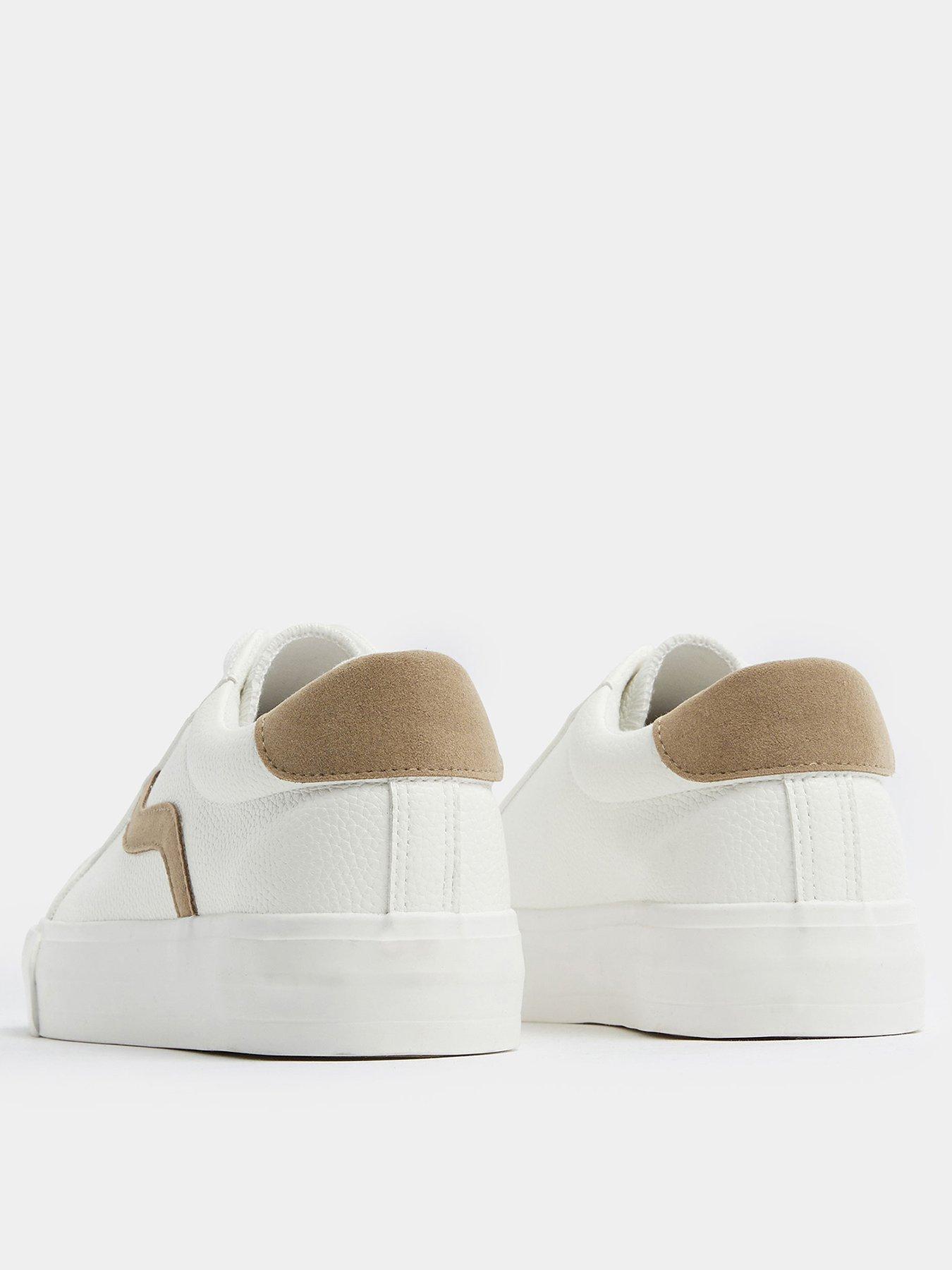 Image 3 of 4 of Yours Extra Wide Fit Swoosh Side Slab Trainers - White