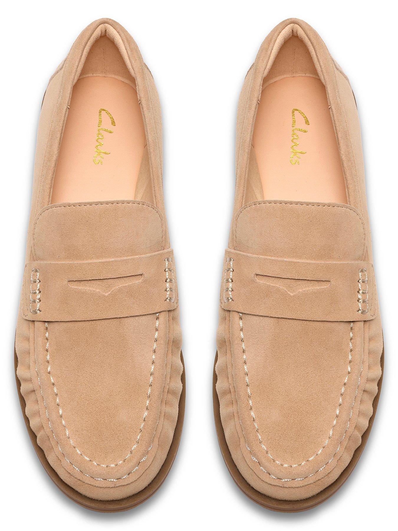 Image 4 of 6 of Clarks Alixea Walk Sand Suede