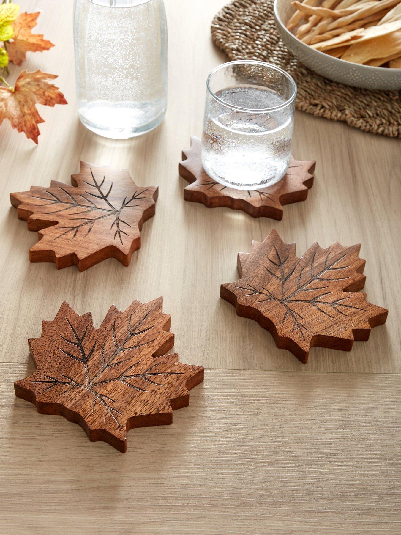 The Very Collection Set Of 4 Maple Leaf Shaped Wooden Coasters