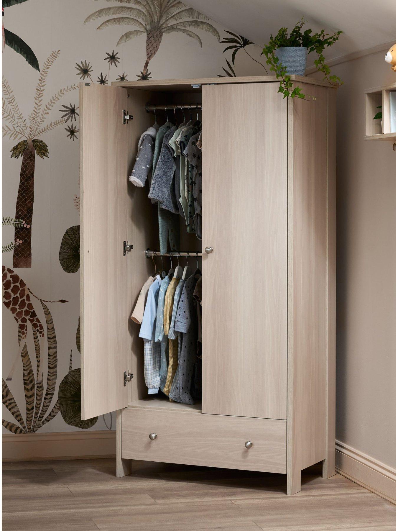 Image 4 of 7 of Obaby Nika 3-piece Nursery Furniture Room Set - Aspen
