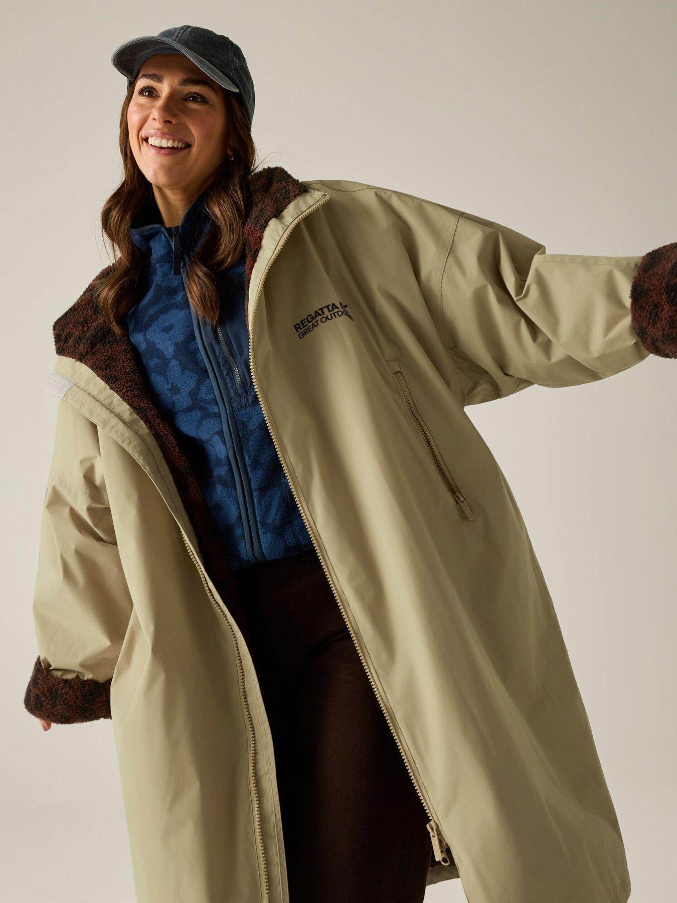 Regatta Adult Waterproof Robe - Barleycorn