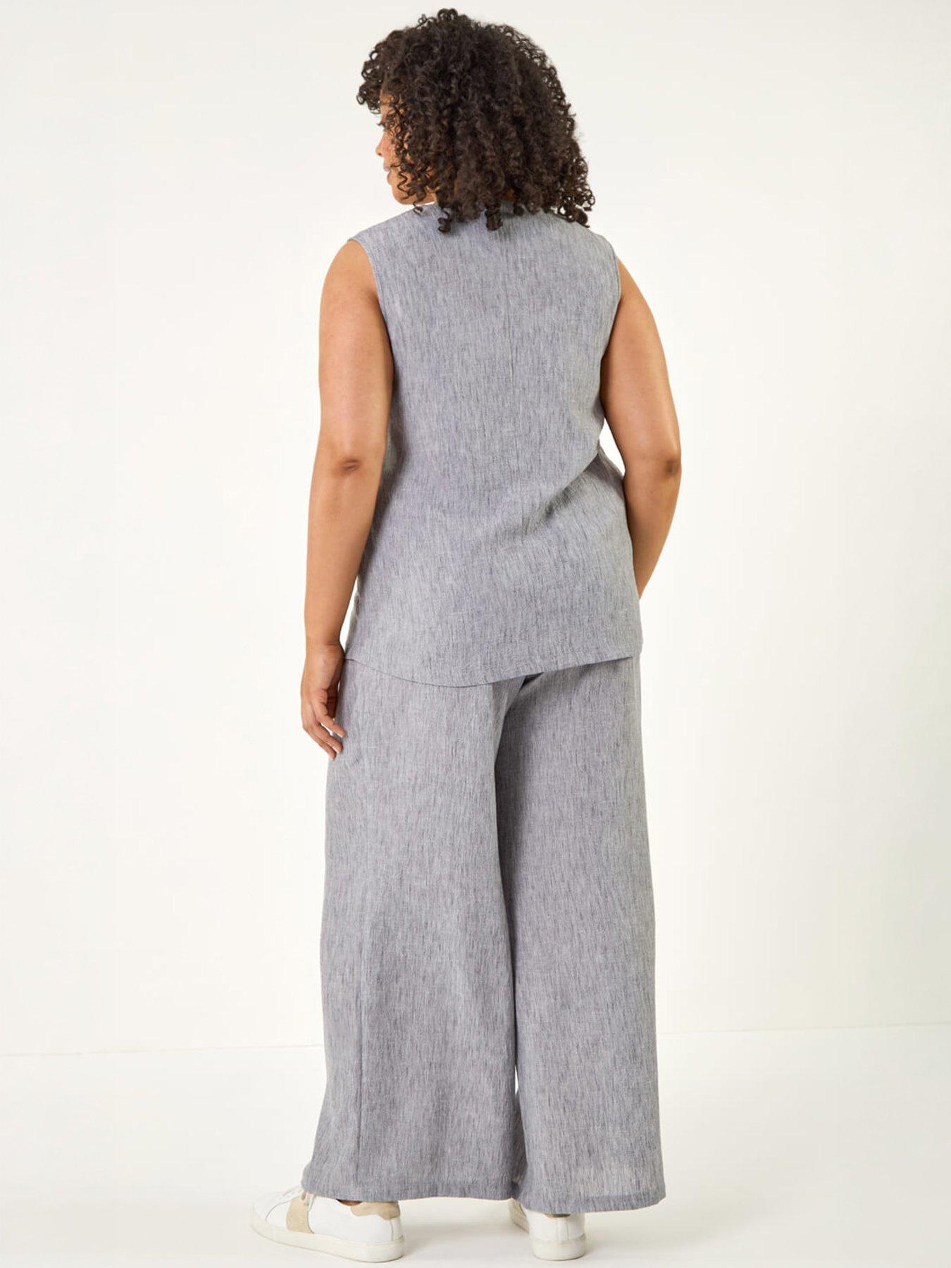 Image 4 of 5 of Roman Curve Buttoned Relaxed Waistcoat