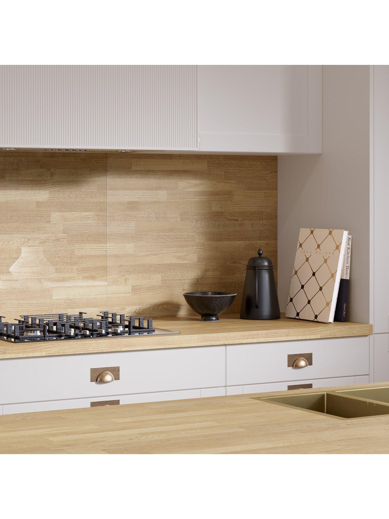 Image 3 of 6 of WilsonArt Omega Modern Natural Blocked Oak Square Edge Laminate Kitchen Worktop - 4100 x 620mm x 38mm