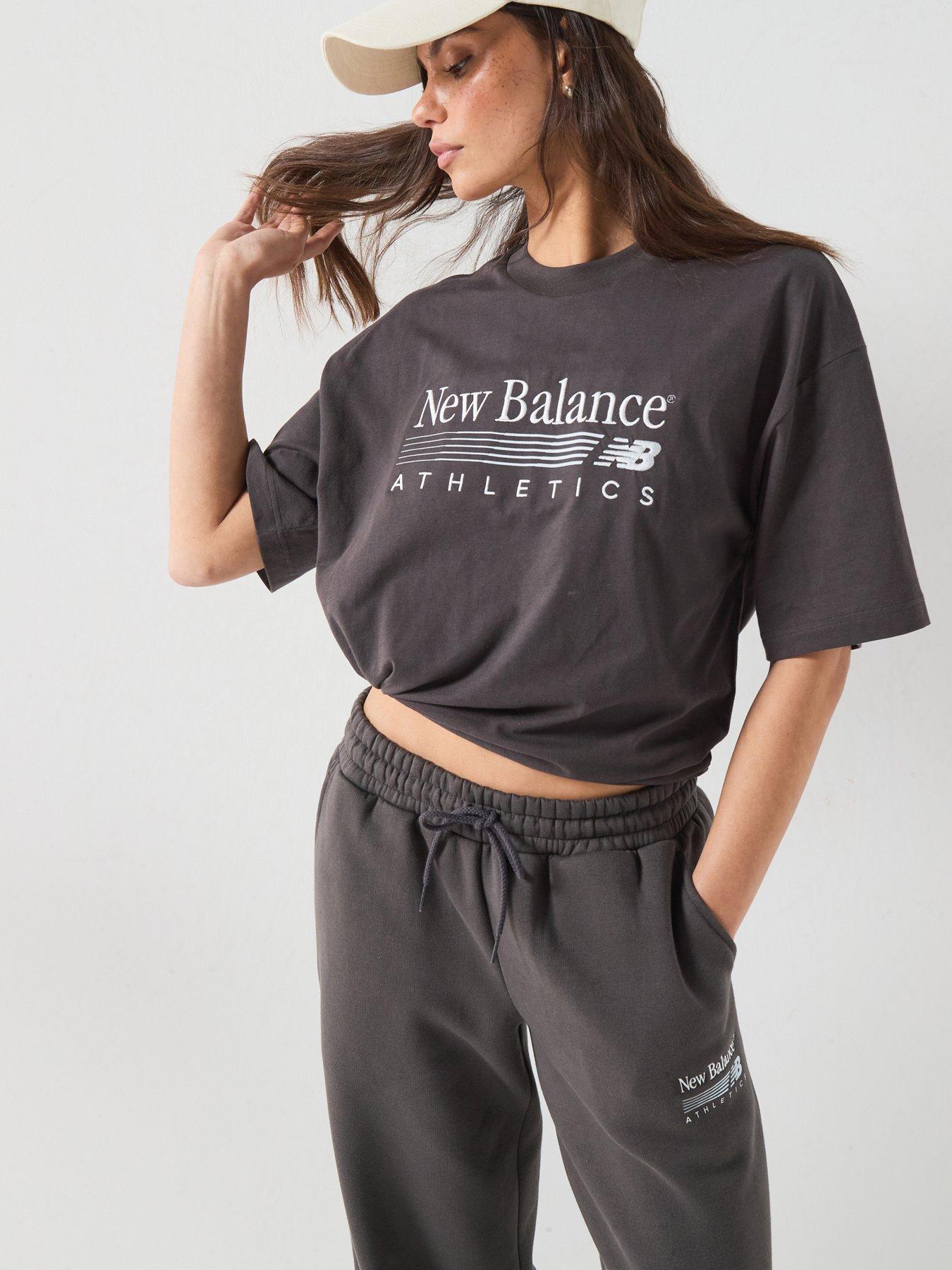 New Balance Women's Trackside Oversized T-Shirt - Black