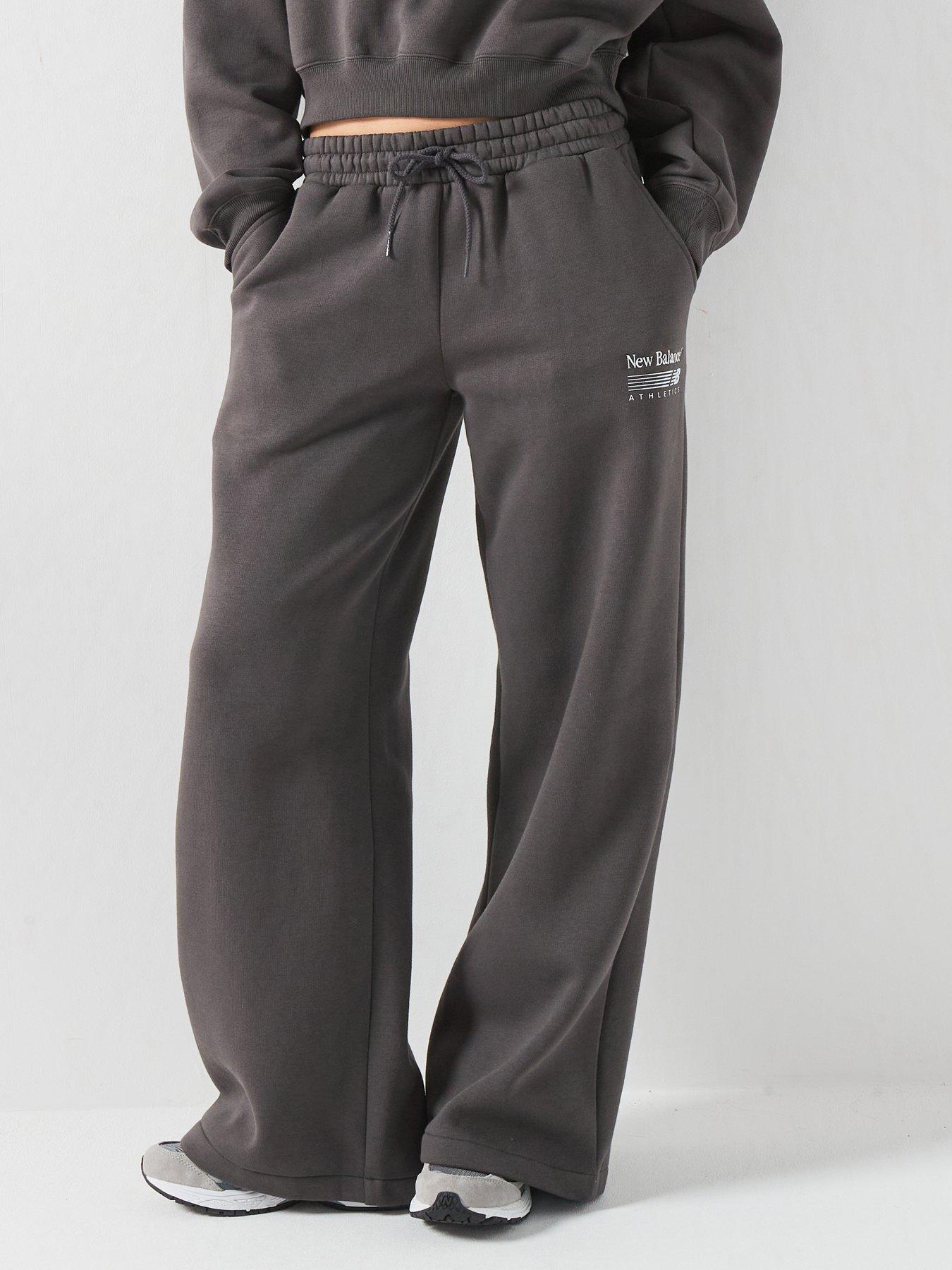 Image 1 of 6 of New Balance Womens Trackside Fleece Pant - Black