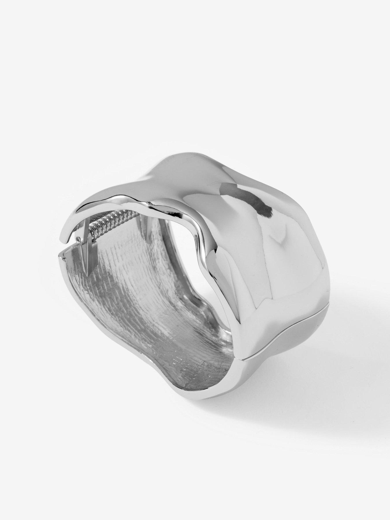 Image 4 of 4 of Mint Velvet Clean Wave Bangle - Silver