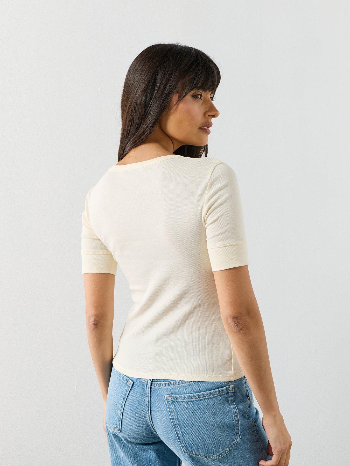stillFront image of mango-short-sleeved-fitted-t-shirt-white