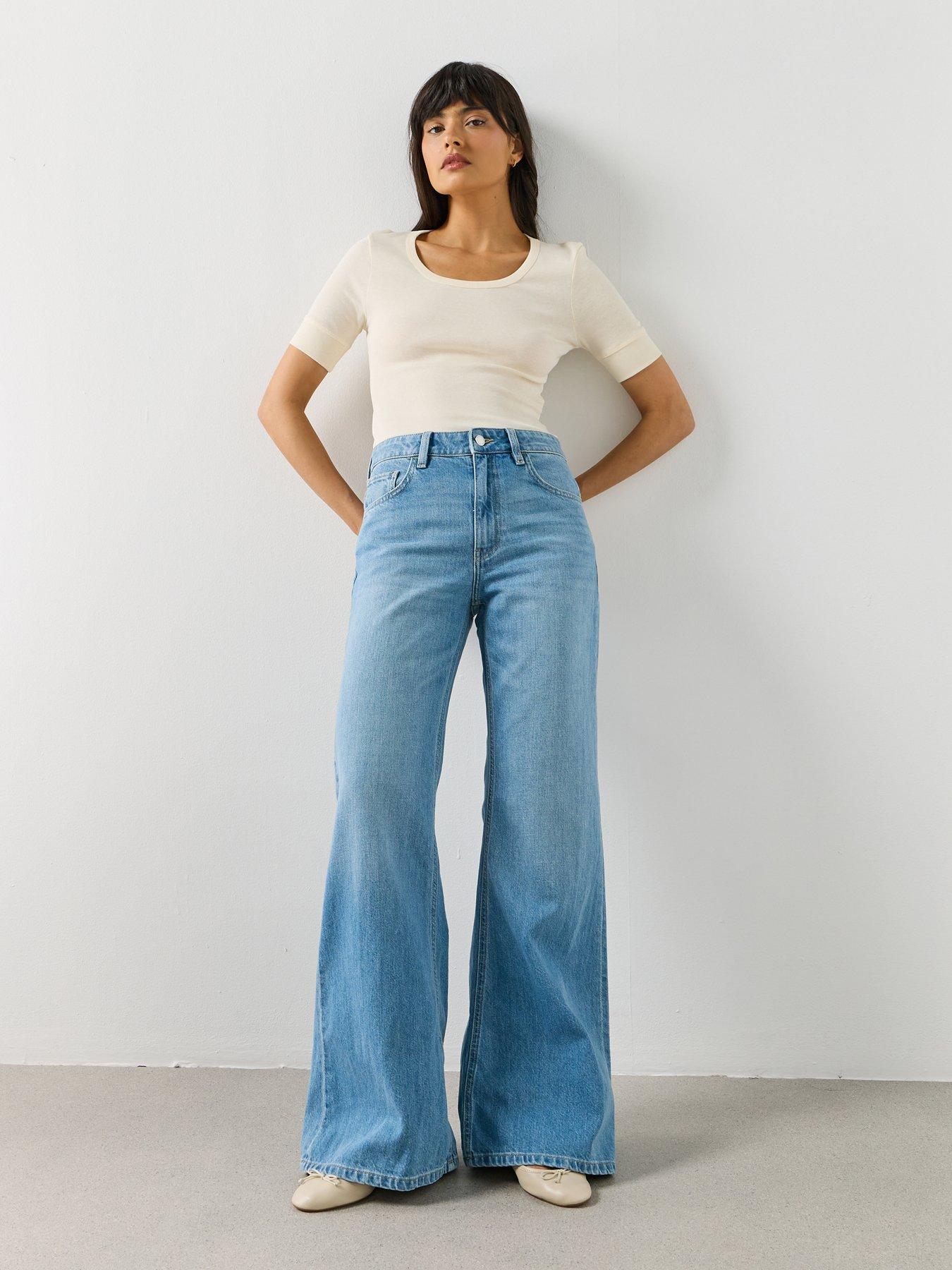  image of mango-short-sleeved-fitted-t-shirt-white