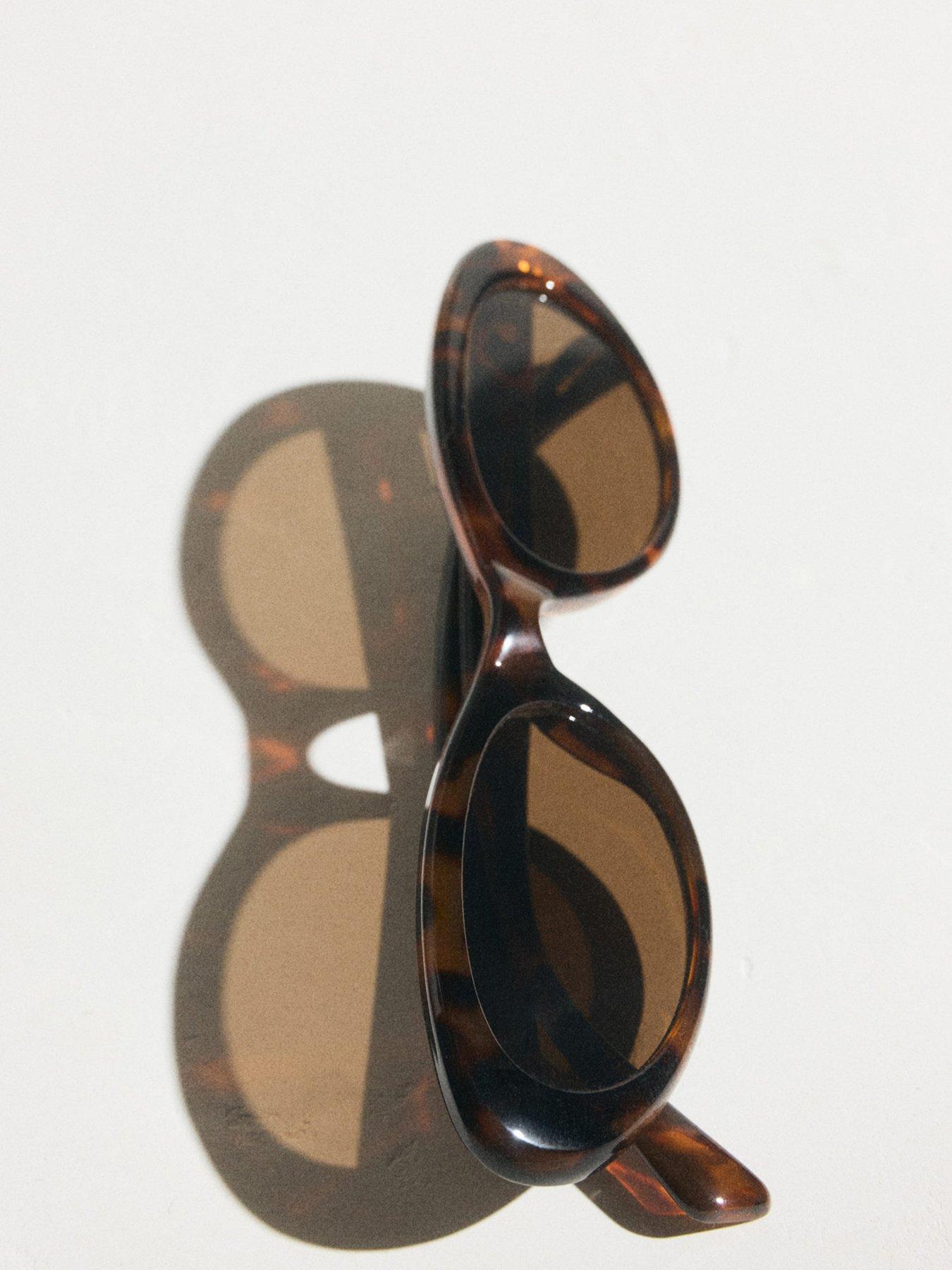  image of mango-resin-frame-sunglasses-brown