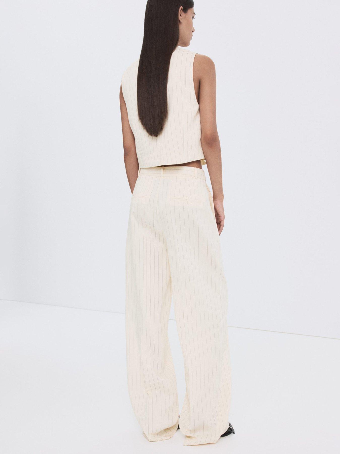 stillFront image of mango-chain-detail-top-white