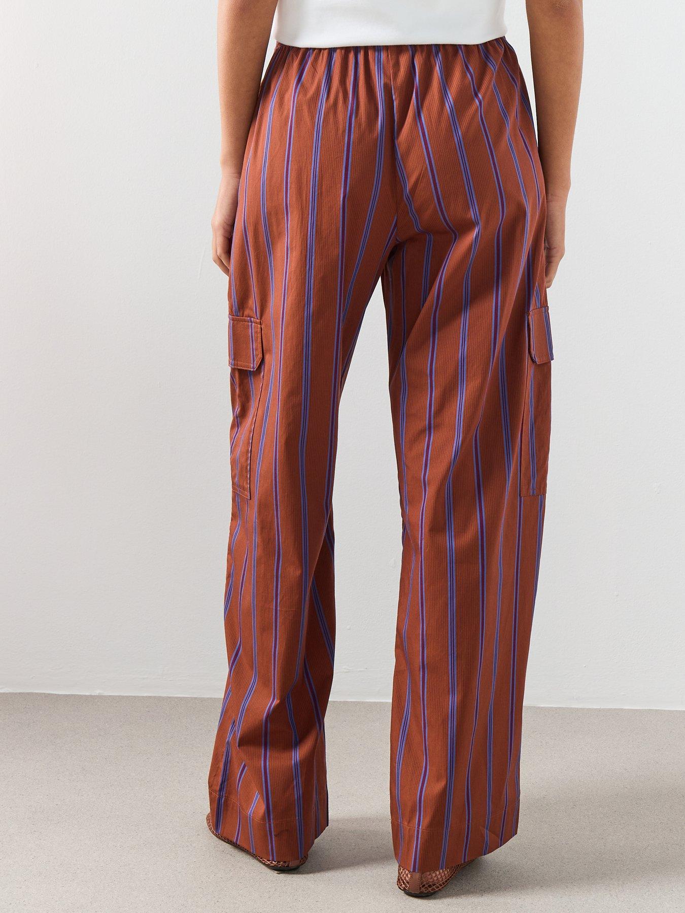  image of mango-cargo-trousers-with-lateral-pockets-russet
