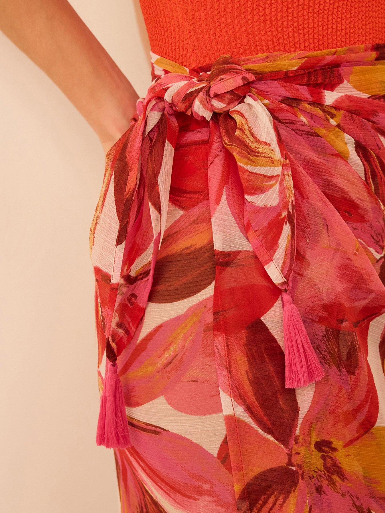  image of accessorize-floral-print-sarong