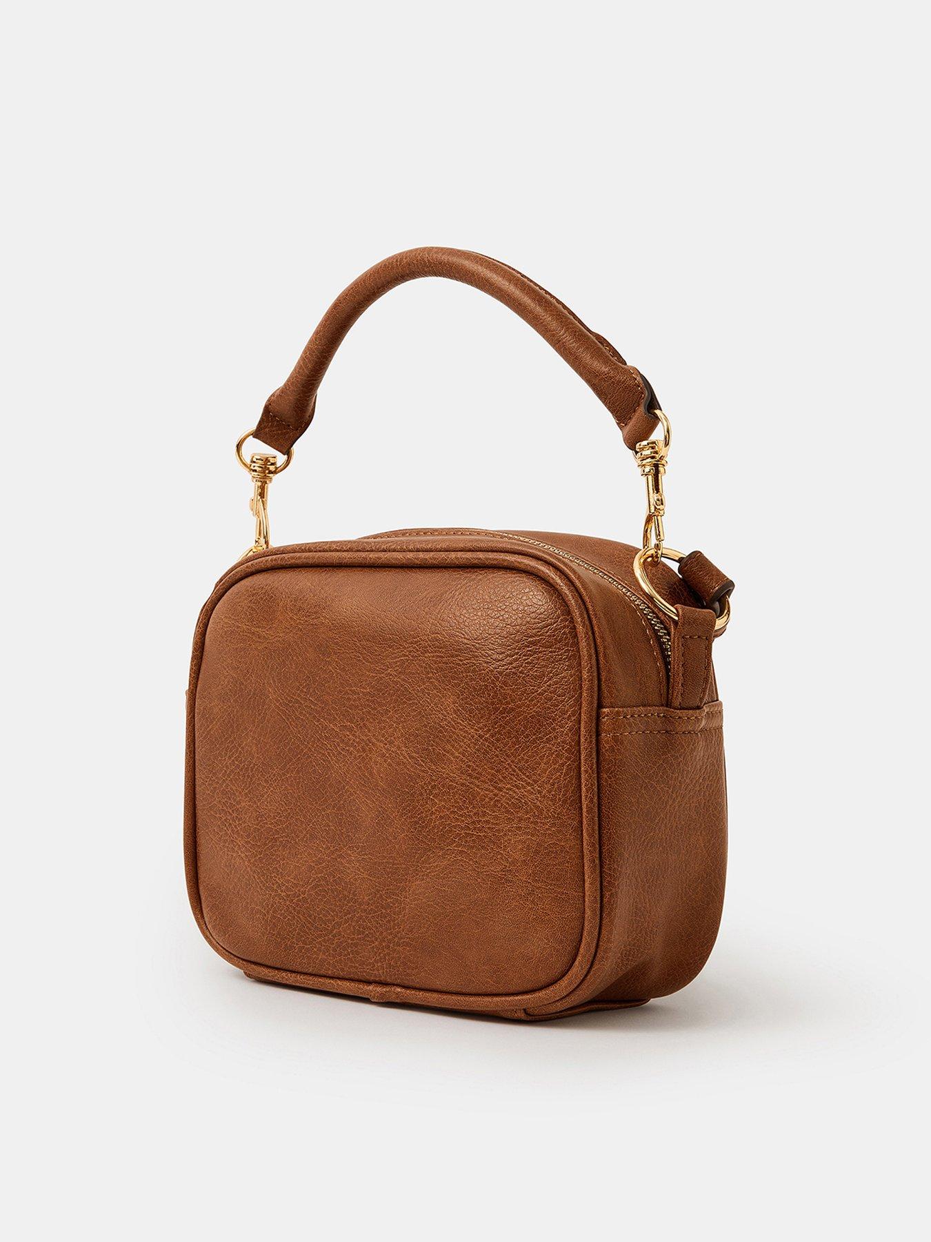 Image 3 of 5 of Accessorize Boxy Crossbody Bag