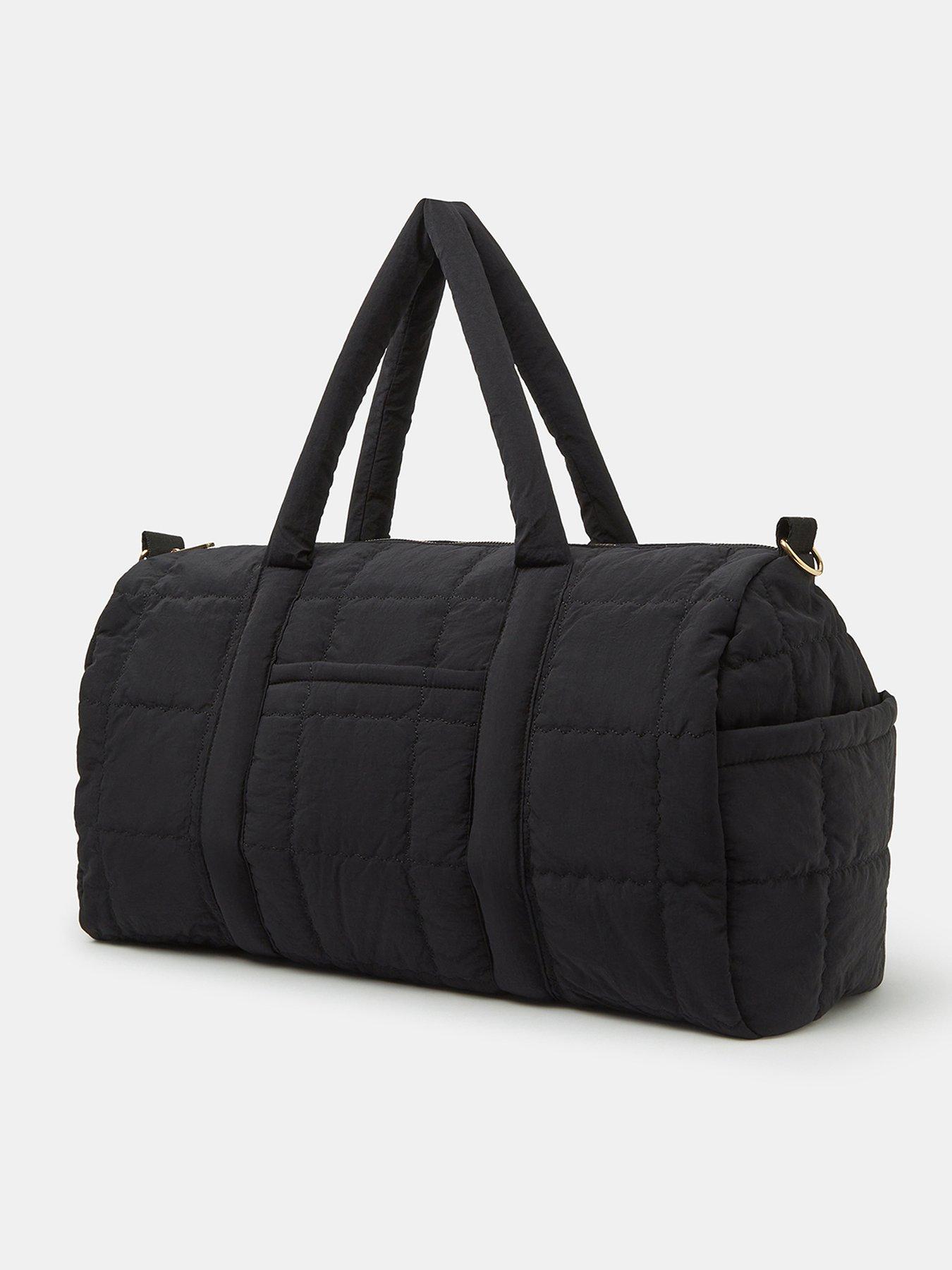 Image 3 of 5 of Accessorize Quilted Weekender Bag