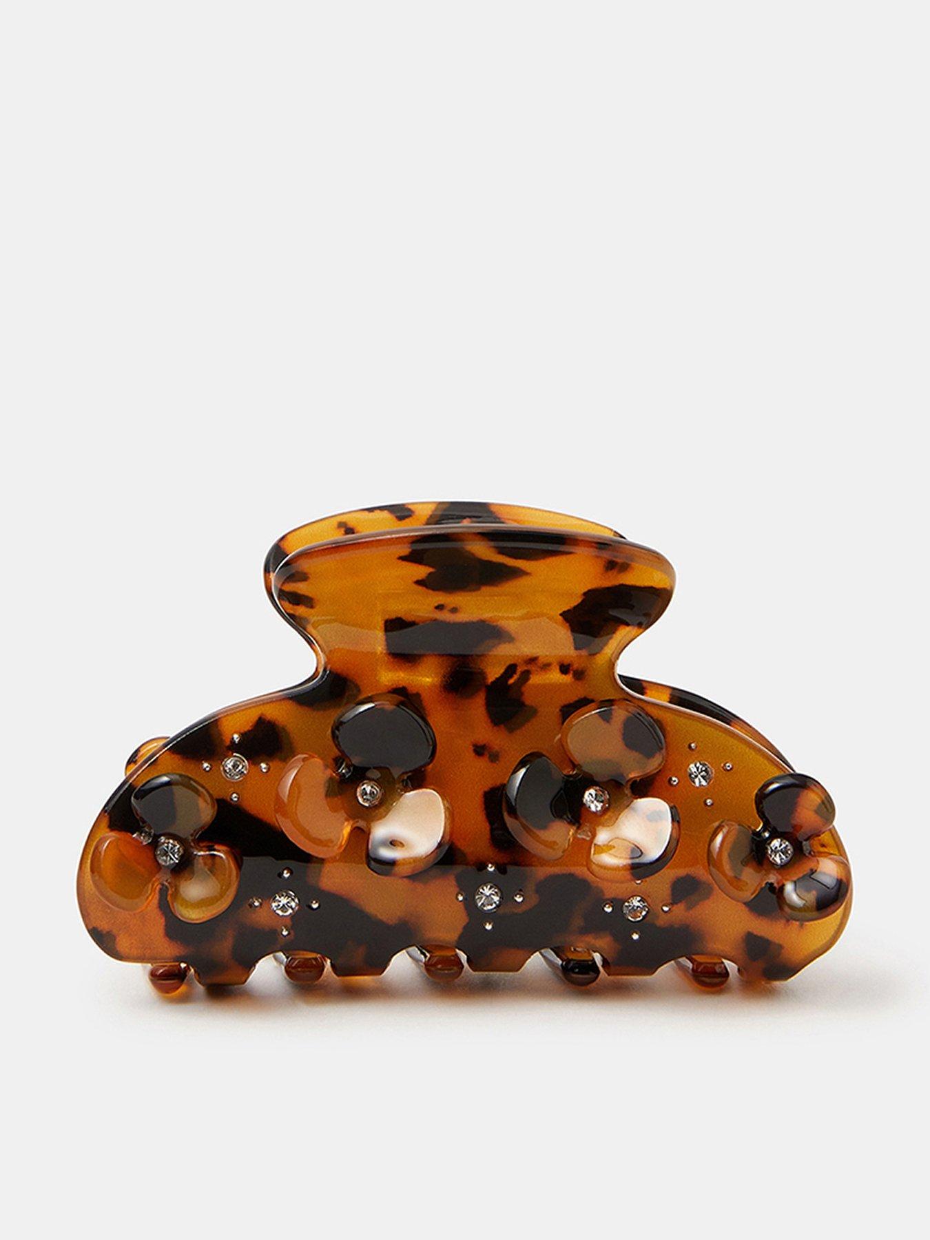 front image of accessorize-flower-tort-claw-clip