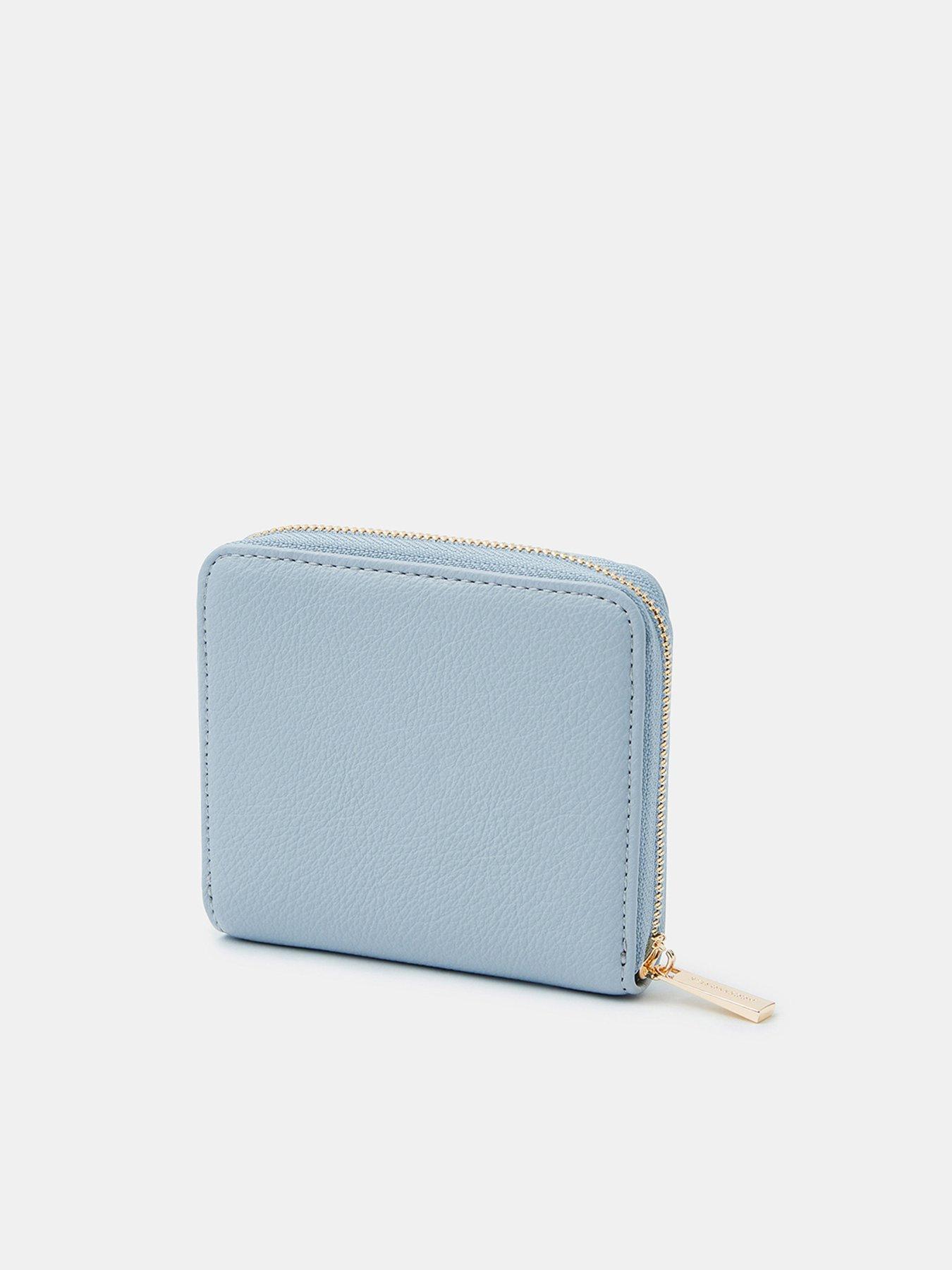 Image 2 of 3 of Accessorize Shell Compact Purse