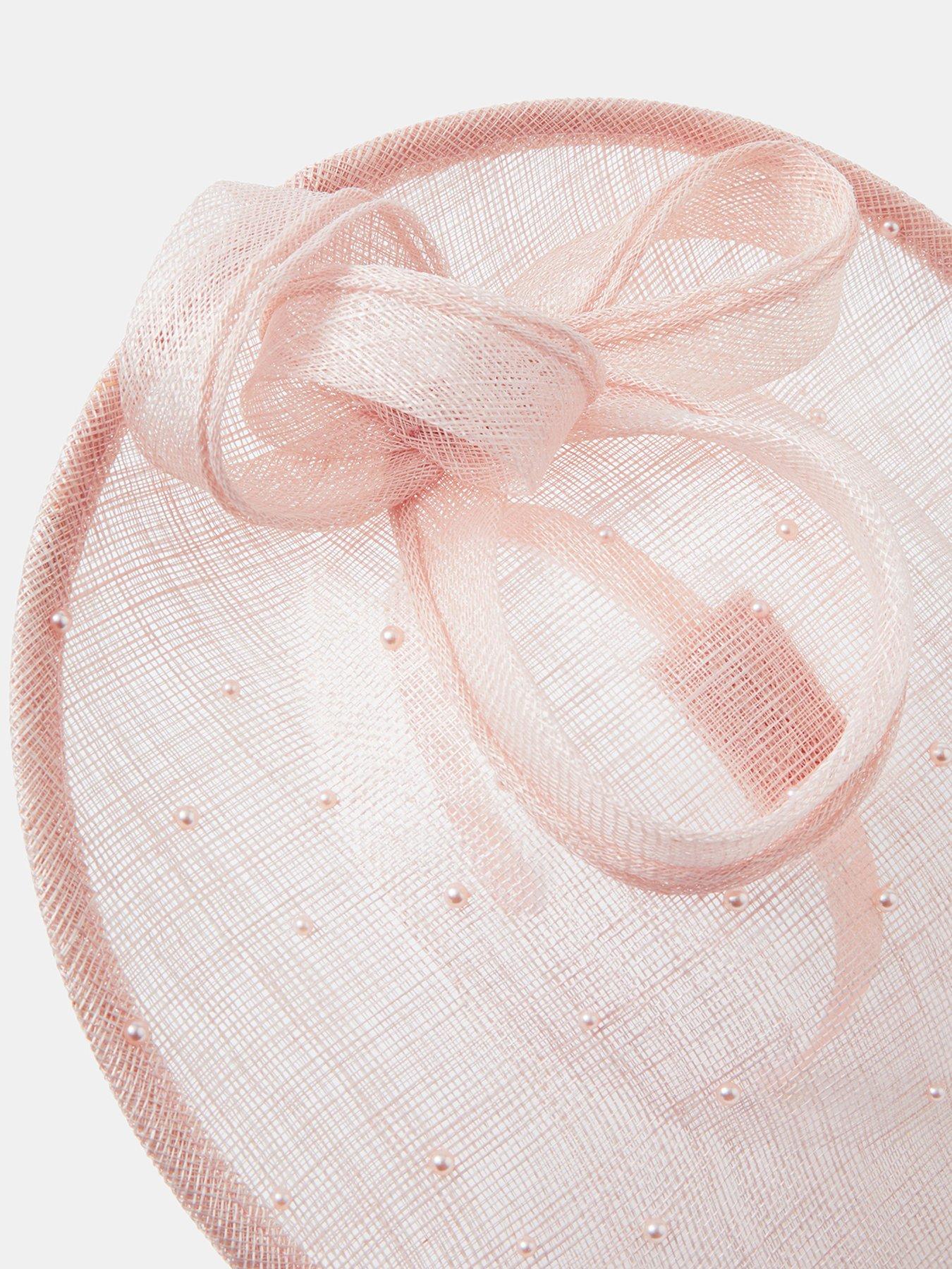  image of accessorize-bow-pearl-fachinator