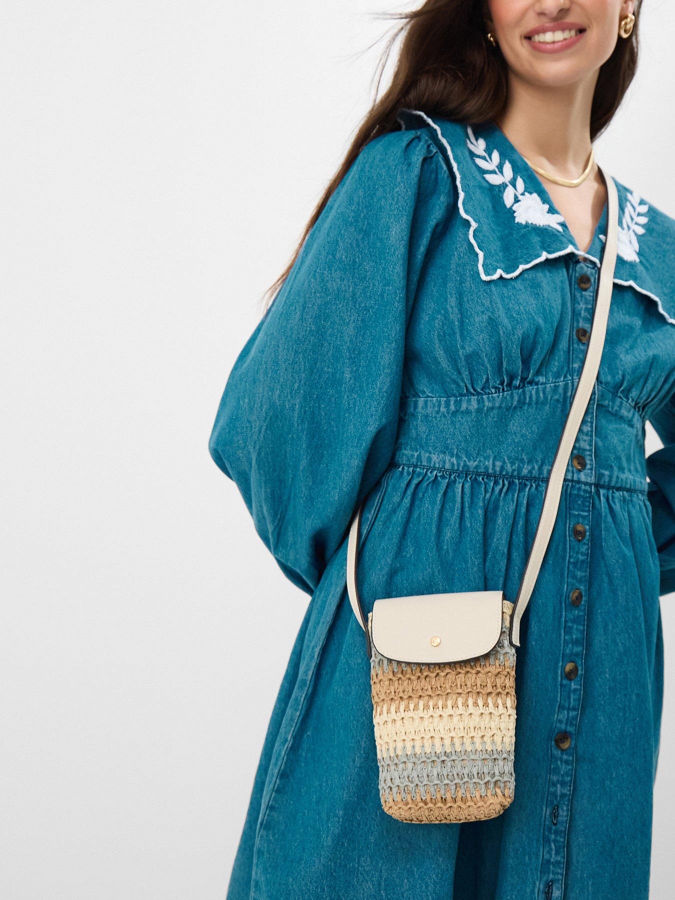 stillFront image of accessorize-raffia-phone-bag