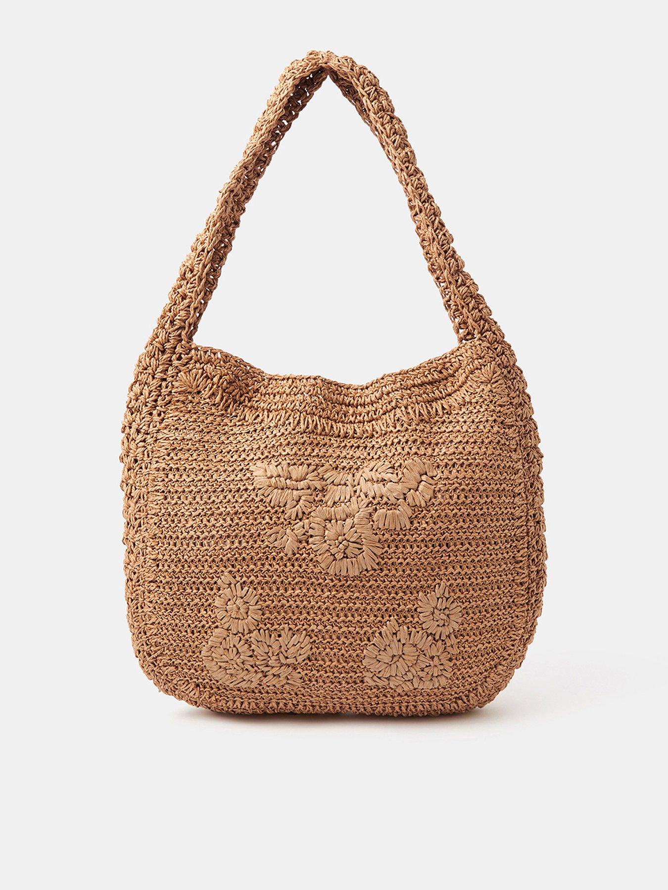 accessorize-slouchy-raffia-flower-bag
