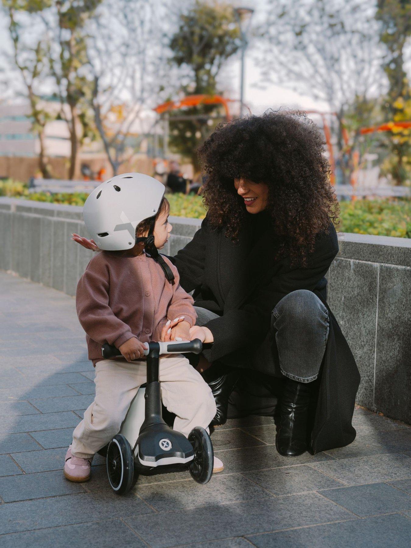 Image 7 of 8 of Smart Trike Extend 5 Stage Ride-on - Cool Grey