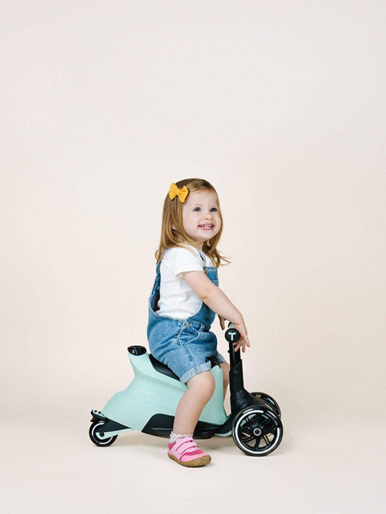 Image 7 of 8 of Smart Trike Extend 5 Stage Ride-on - Green