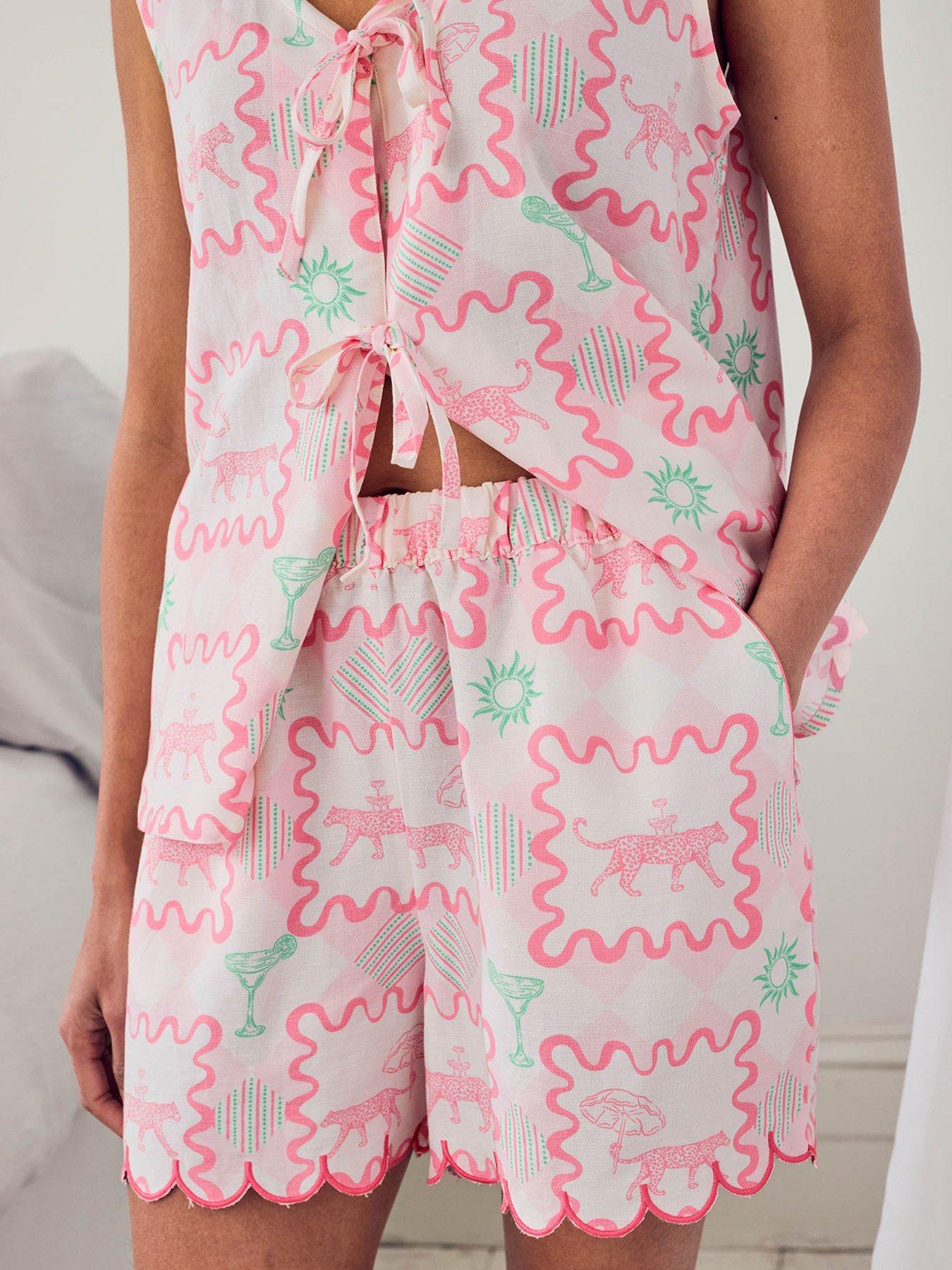 Image 4 of 4 of CHELSEA PEERS Linen-blend Tie Front Cami Cocktail Leopard Geo Print Short Pyjama Set