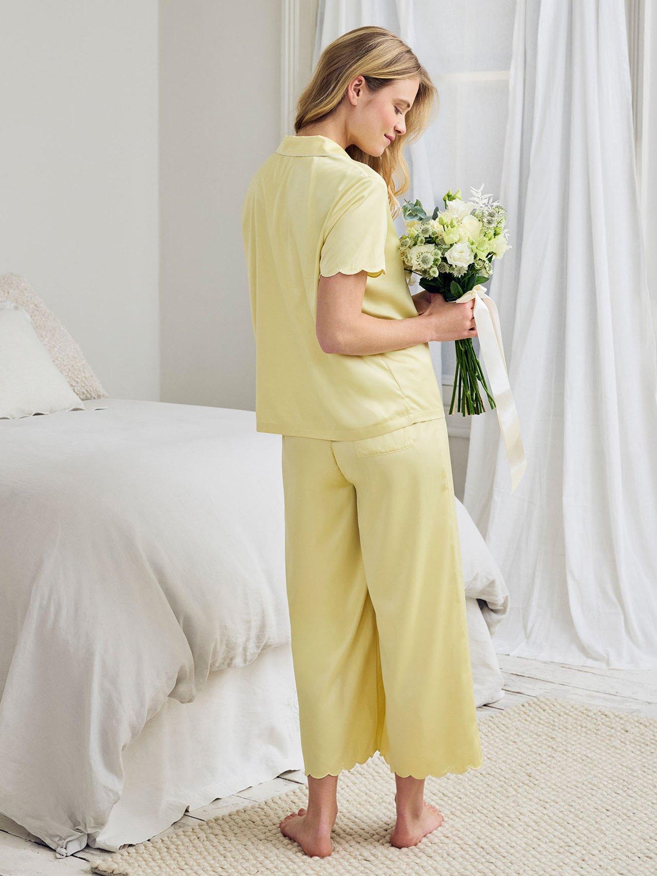 Image 2 of 6 of CHELSEA PEERS Satin Scallop Edge Long Pyjama Set - Butter Yellow