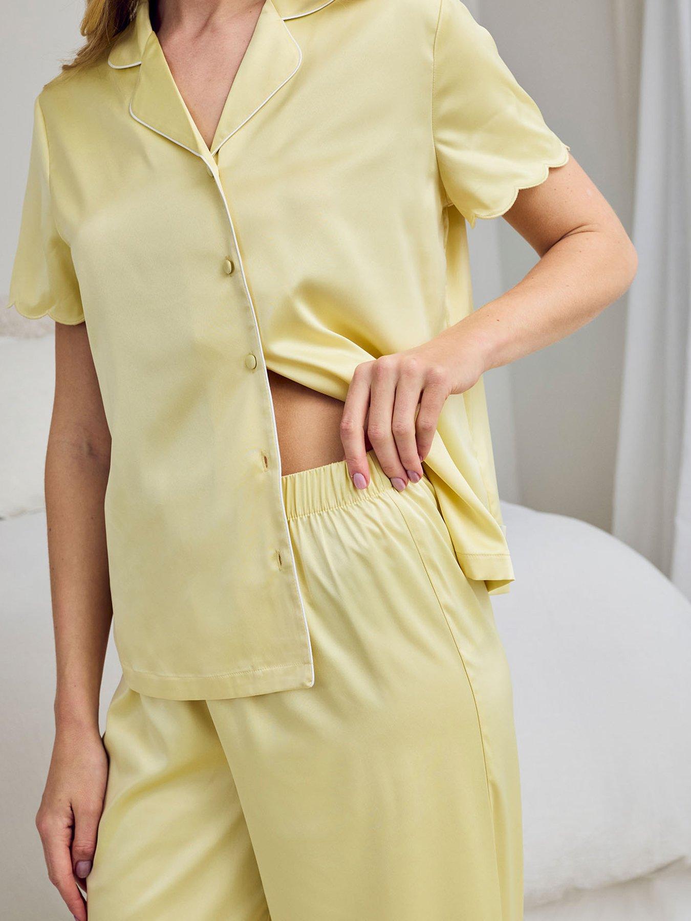 Image 5 of 6 of CHELSEA PEERS Satin Scallop Edge Long Pyjama Set - Butter Yellow
