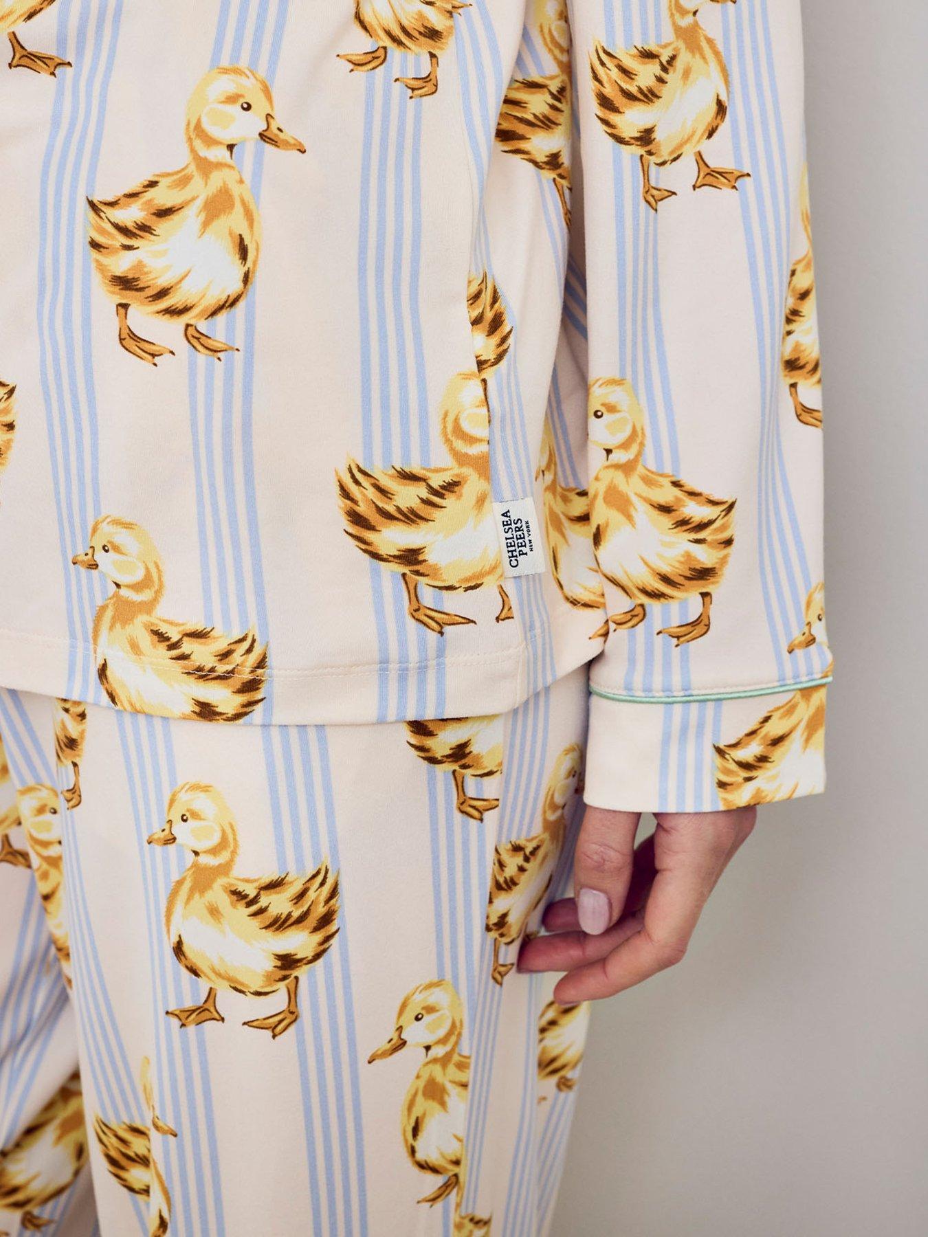 Image 4 of 4 of CHELSEA PEERS Fluffy Ducklings Stripe Long Pyjama Set