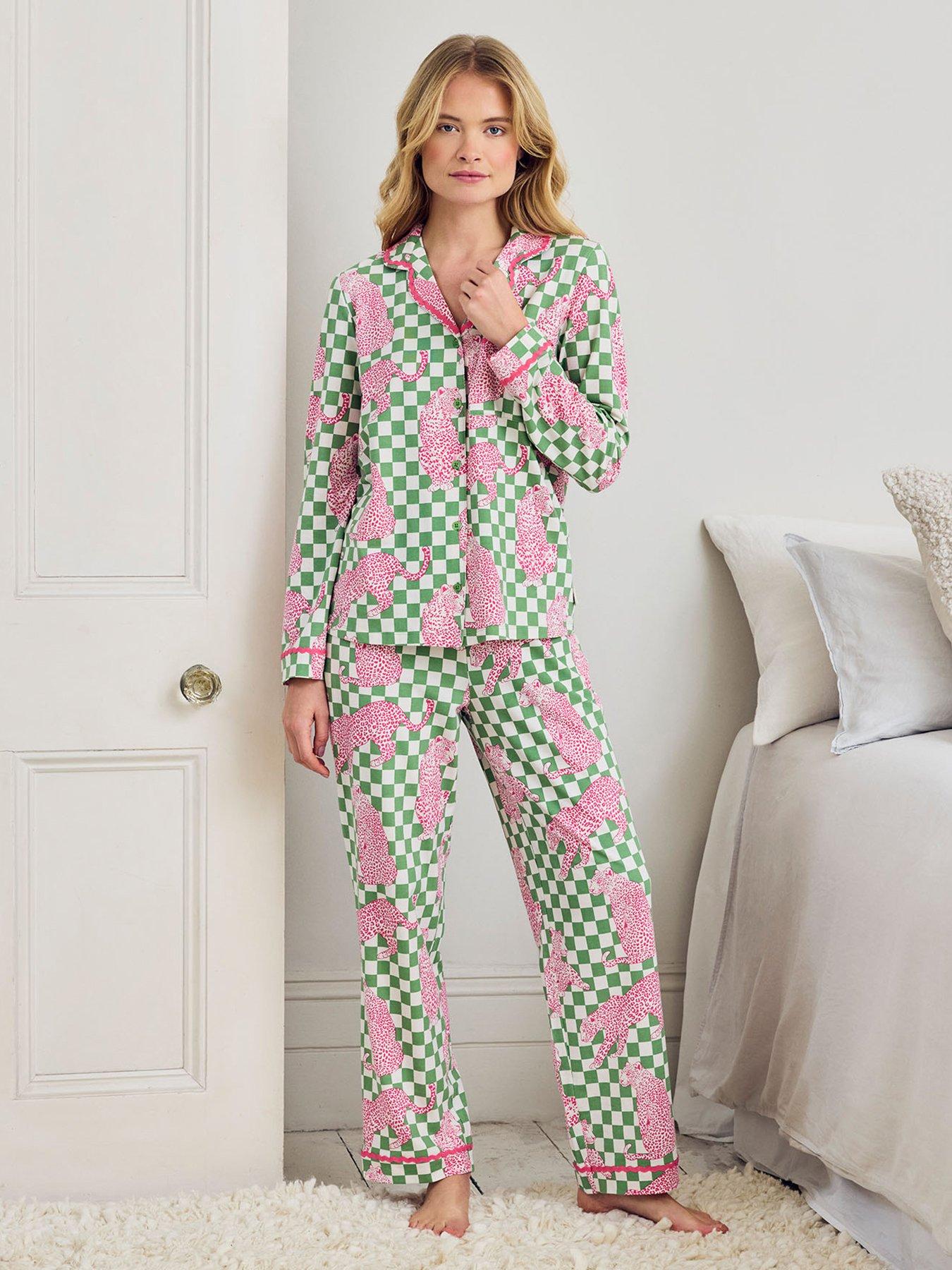 CHELSEA PEERS Chelsea Peers Cotton Checkerboard Leopards Print Long Pyjama Set