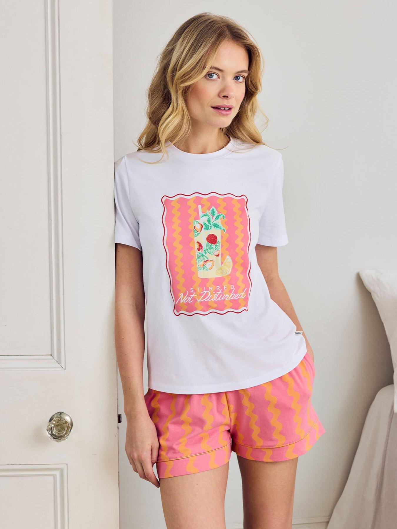 CHELSEA PEERS Wavy Stripe Cocktail Print Short Pyjama Set