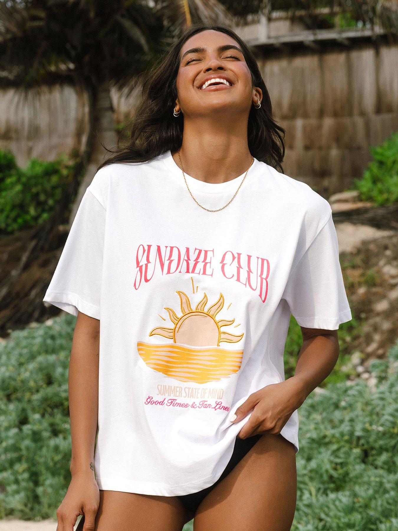 CHELSEA PEERS Organic Cotton Embroidered Sundaze Club T-shirt - White