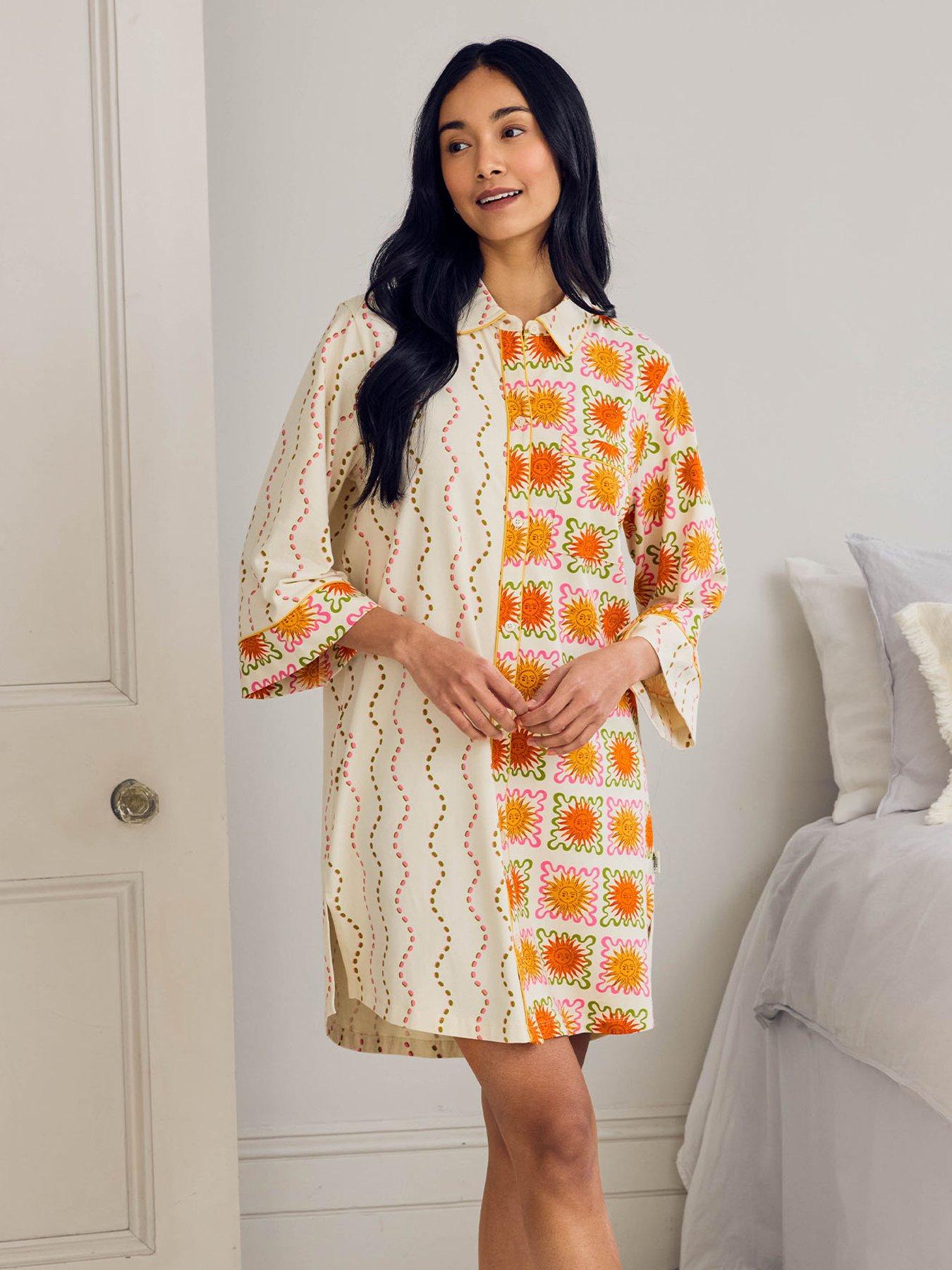 CHELSEA PEERS Organic Cotton Sunshine Tile Print Nightshirt - Print