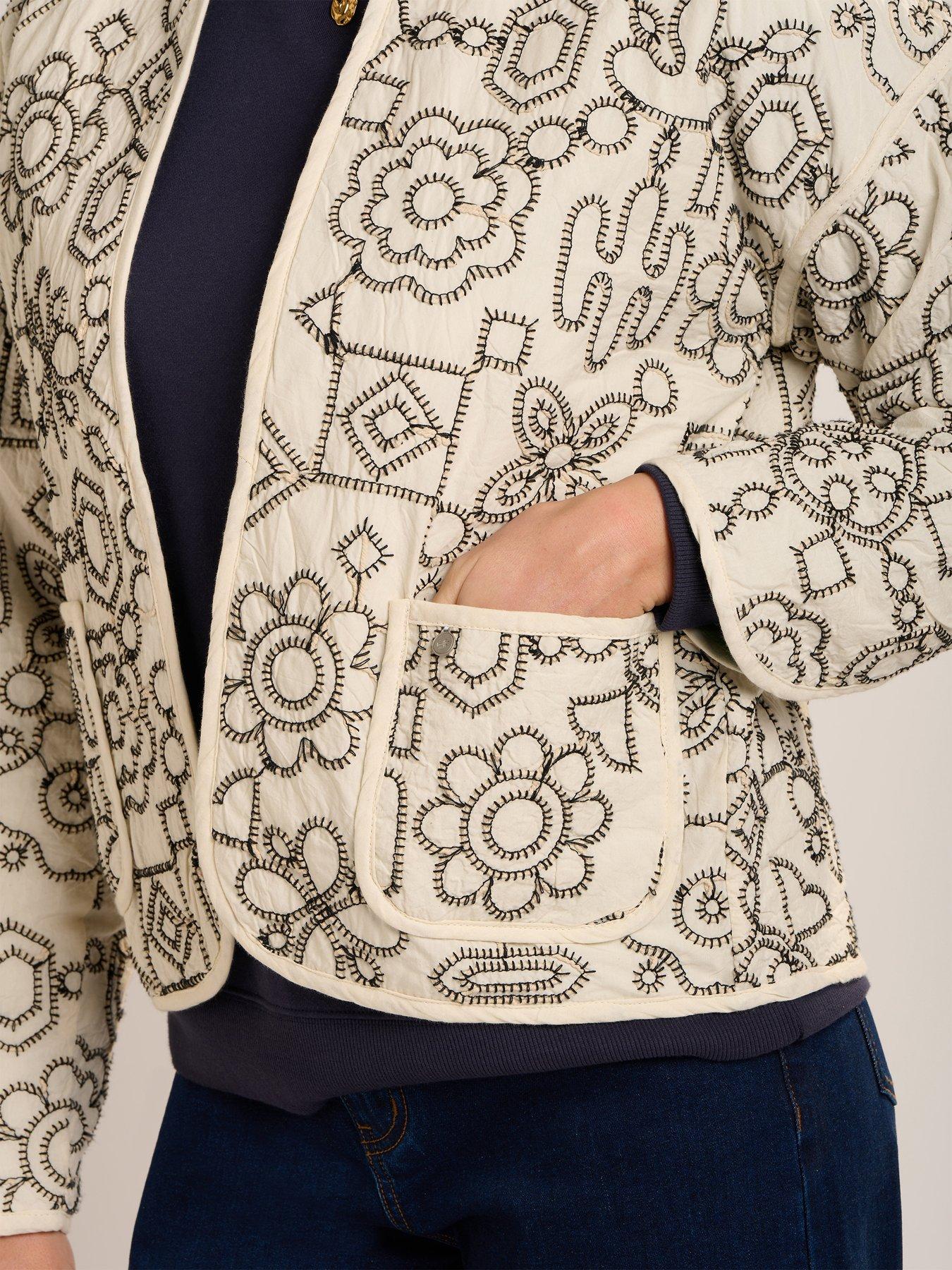 Image 3 of 7 of Brakeburn Amalia Jacket - Green