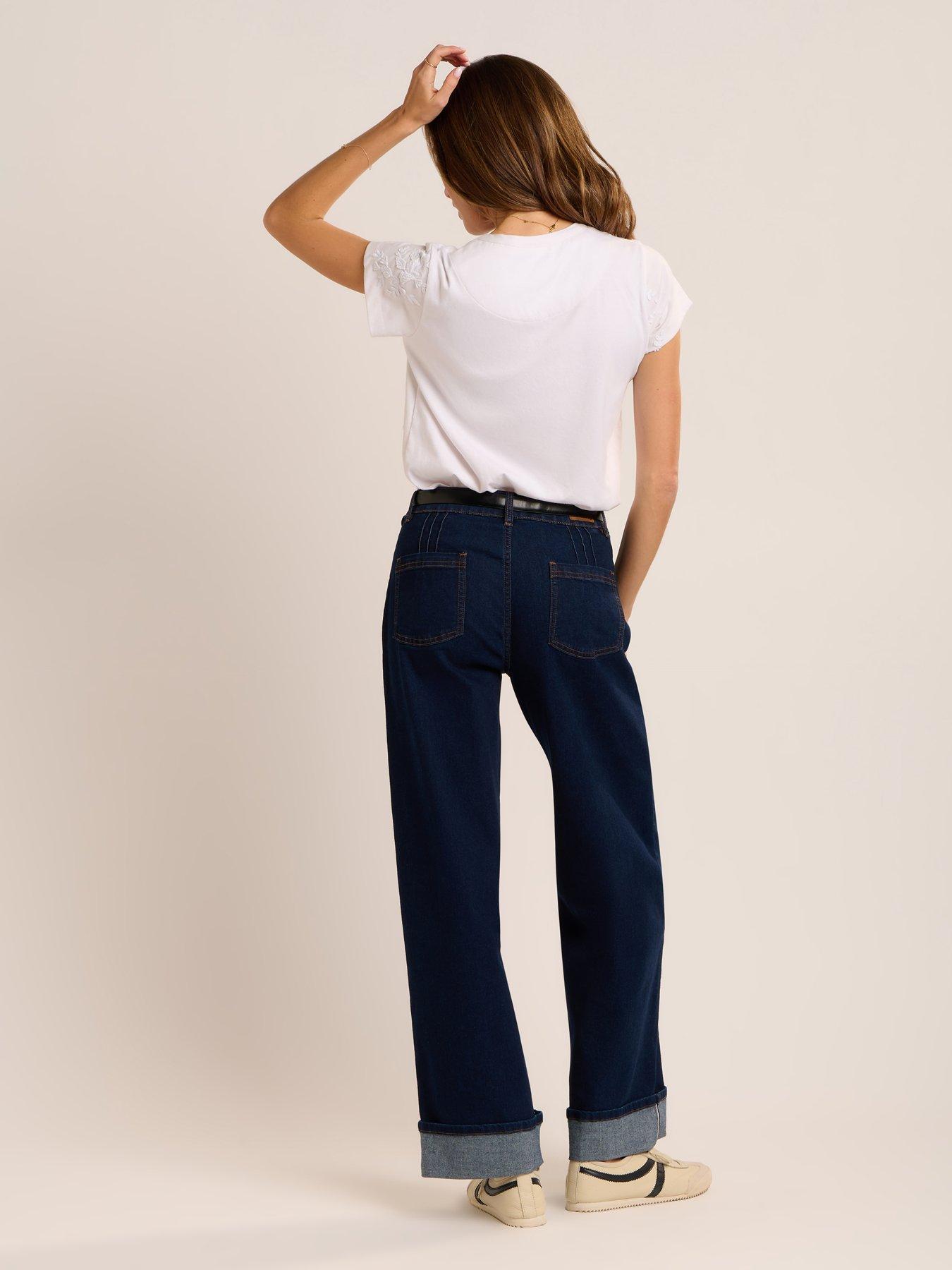  image of brakeburn-agathe-t--shirt