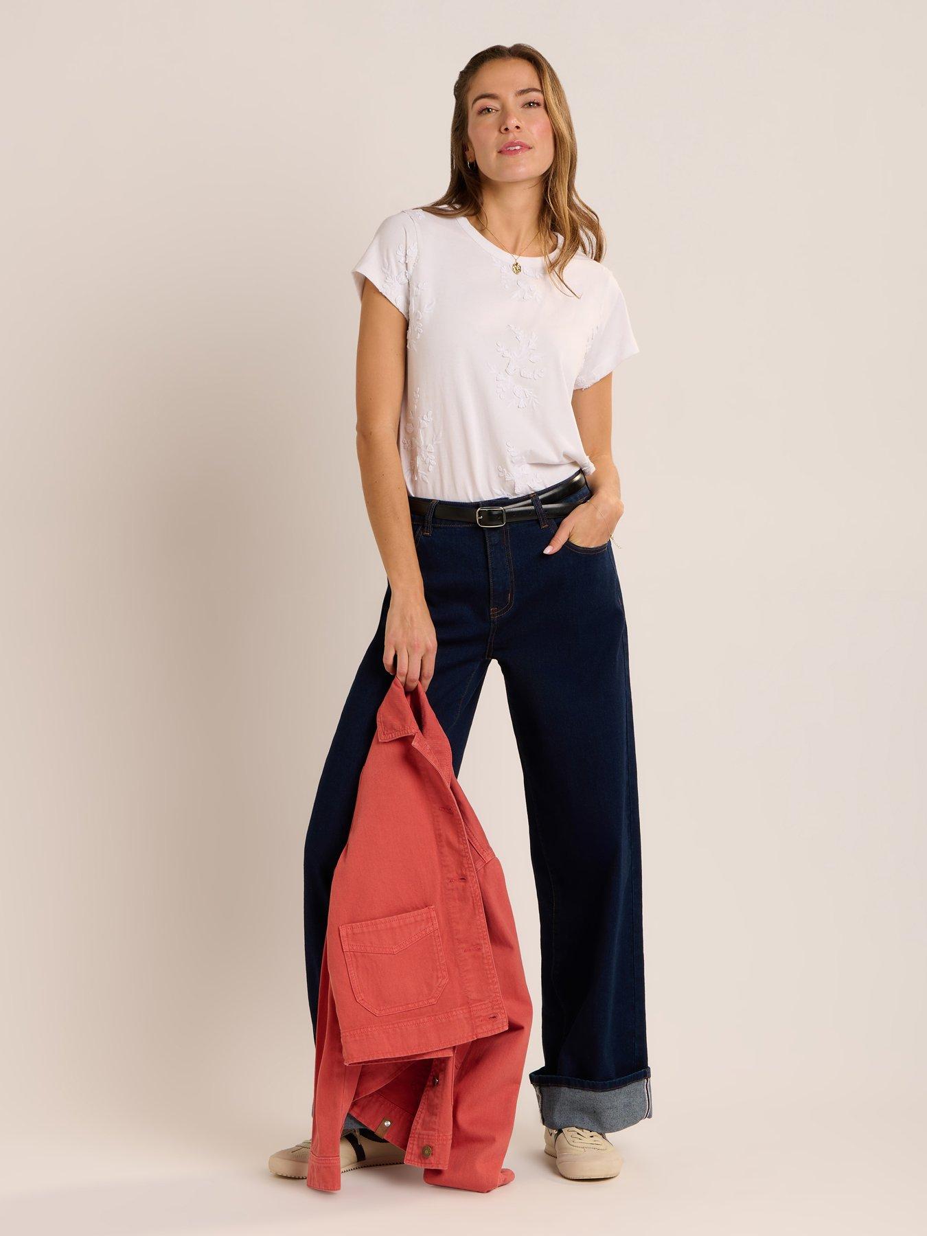  image of brakeburn-agathe-t--shirt