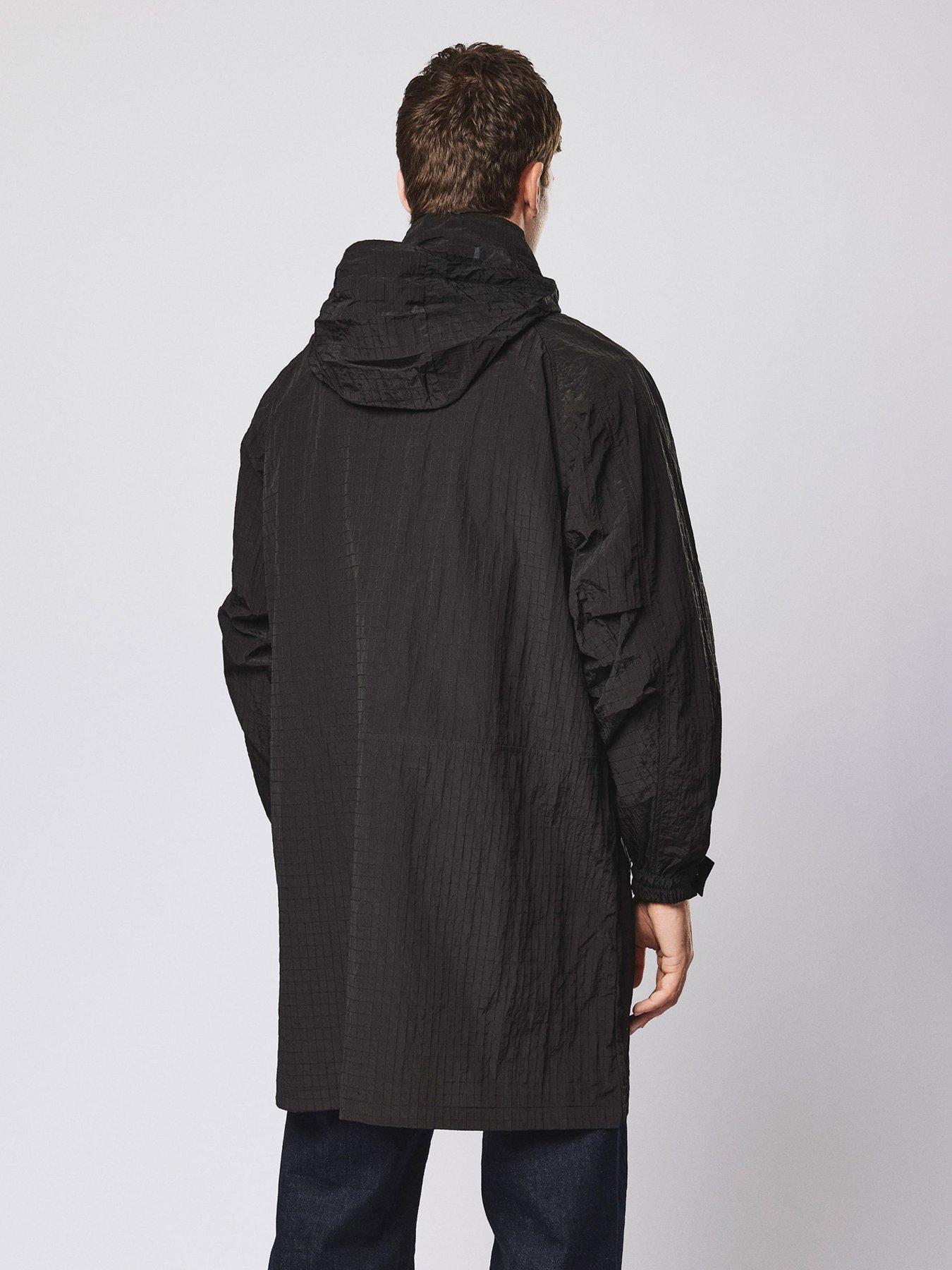  image of weekend-offender-weekend-offender-algiers-technical-waterproof-jacket-black