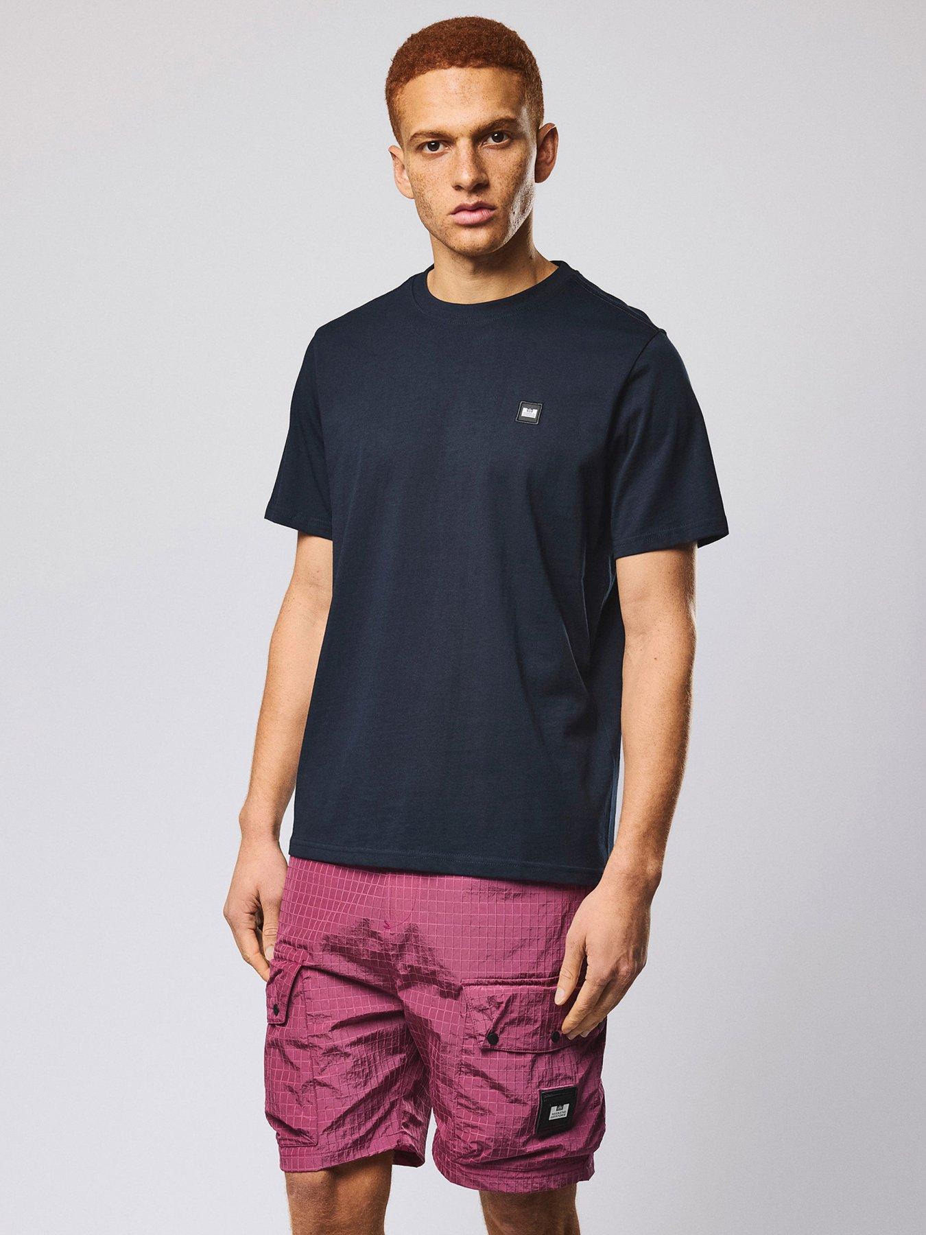  image of weekend-offender-brooklands-classic-badge-t-shirt-navy