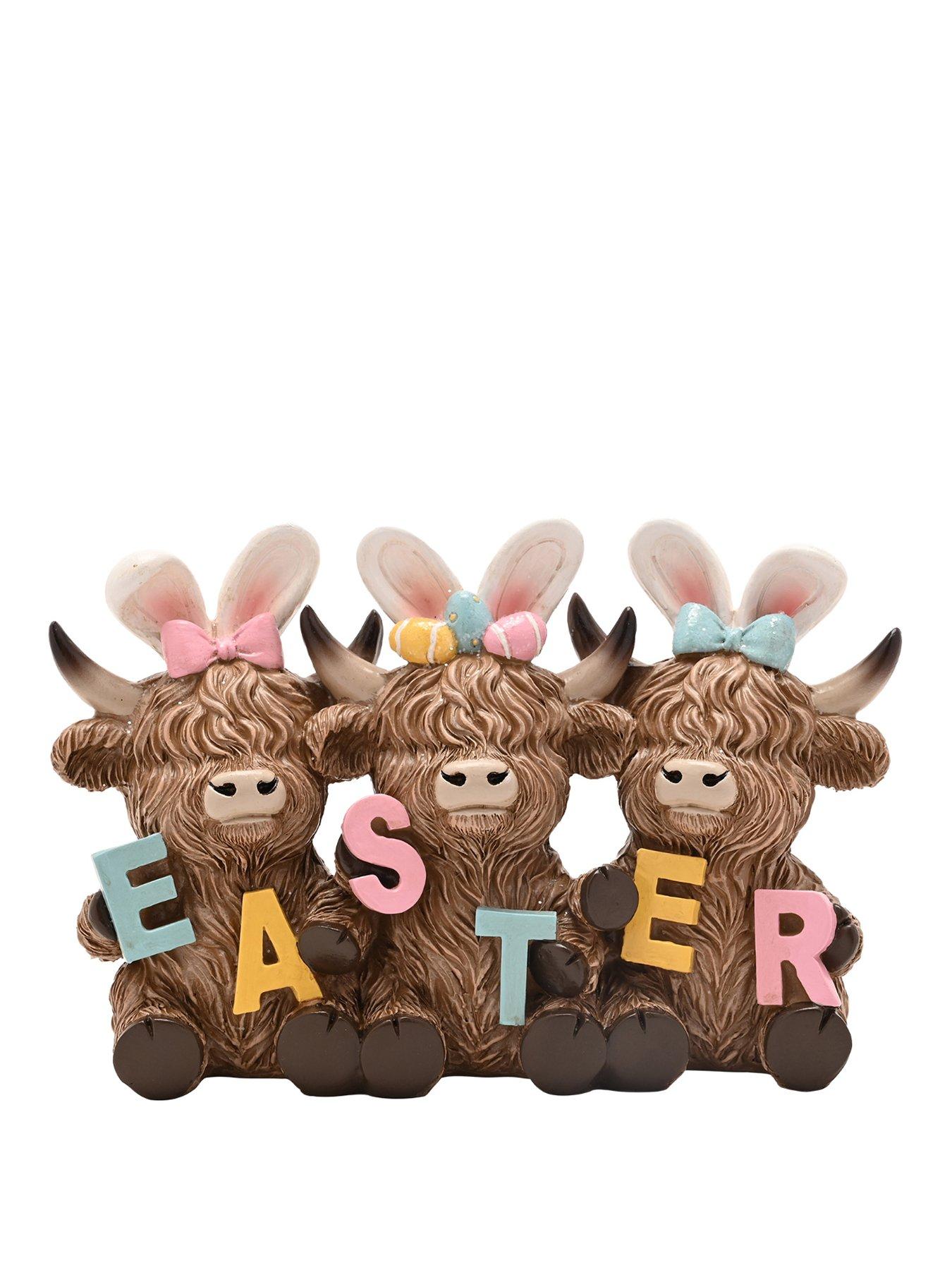  image of highland-cow-easter-mantle-sign