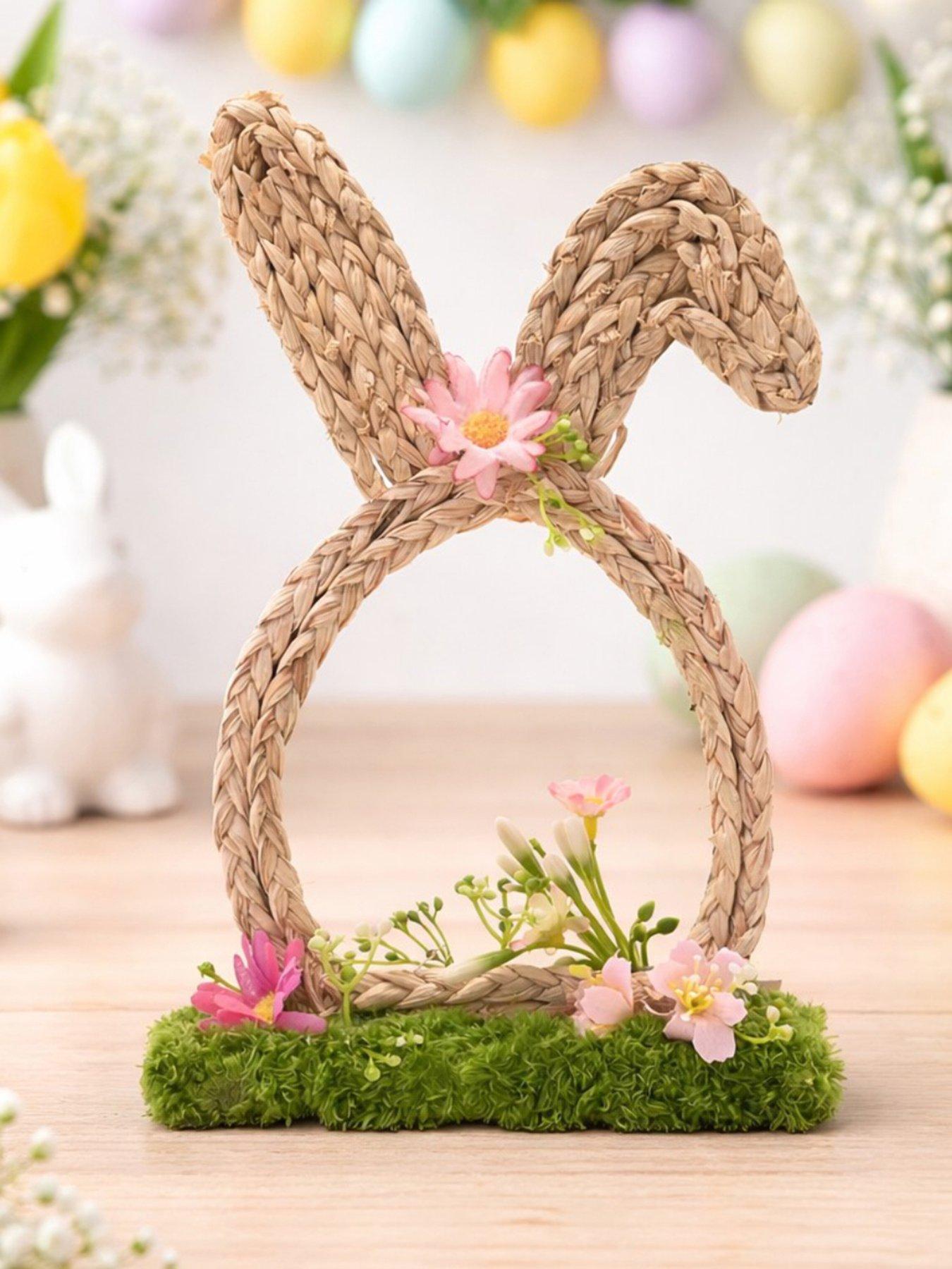 Wicker Bunny Ears Mantle Decoration