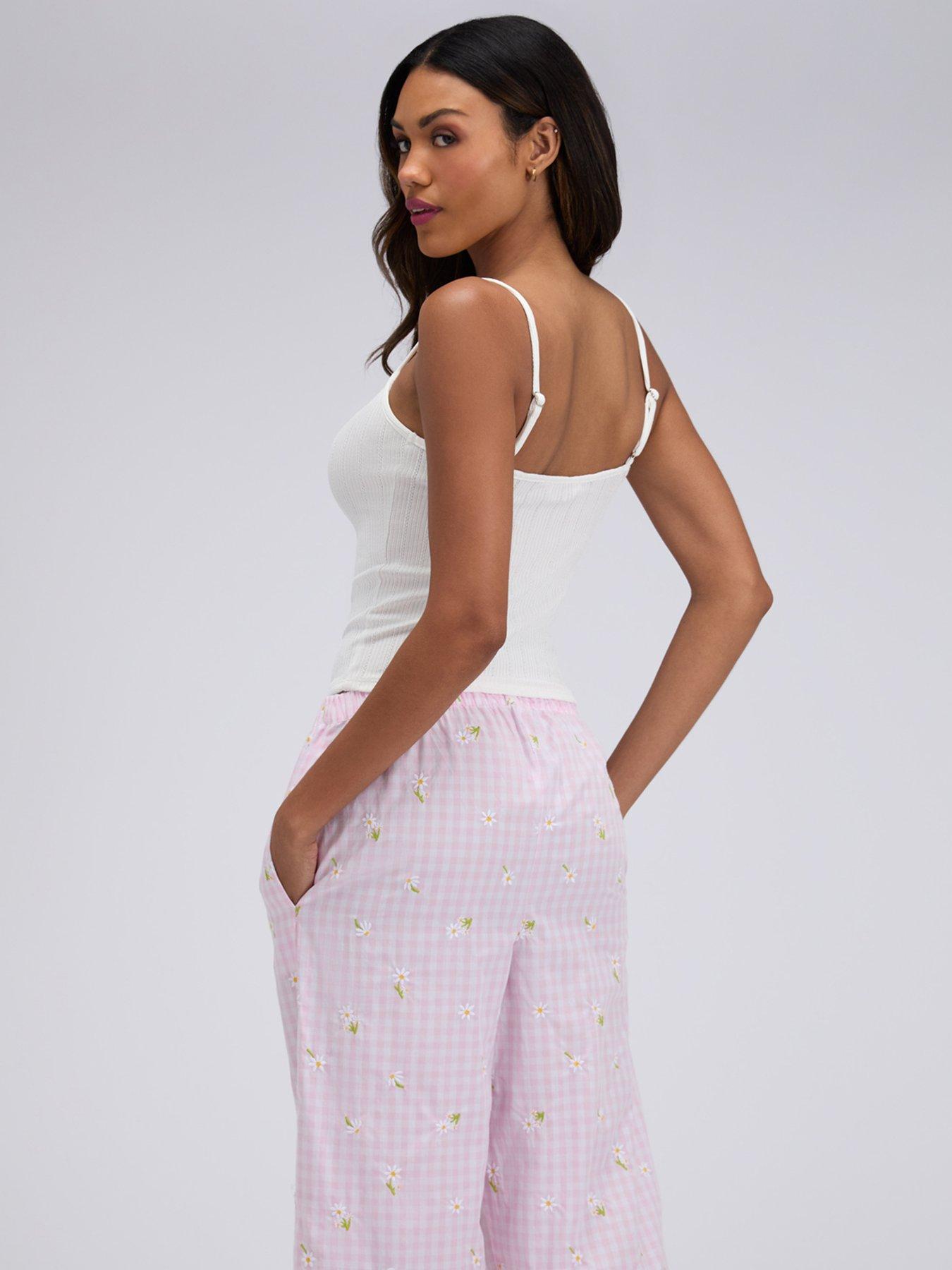 Image 2 of 6 of Boux Avenue Daisy Gingham Pyjama Set - Ivory Mix