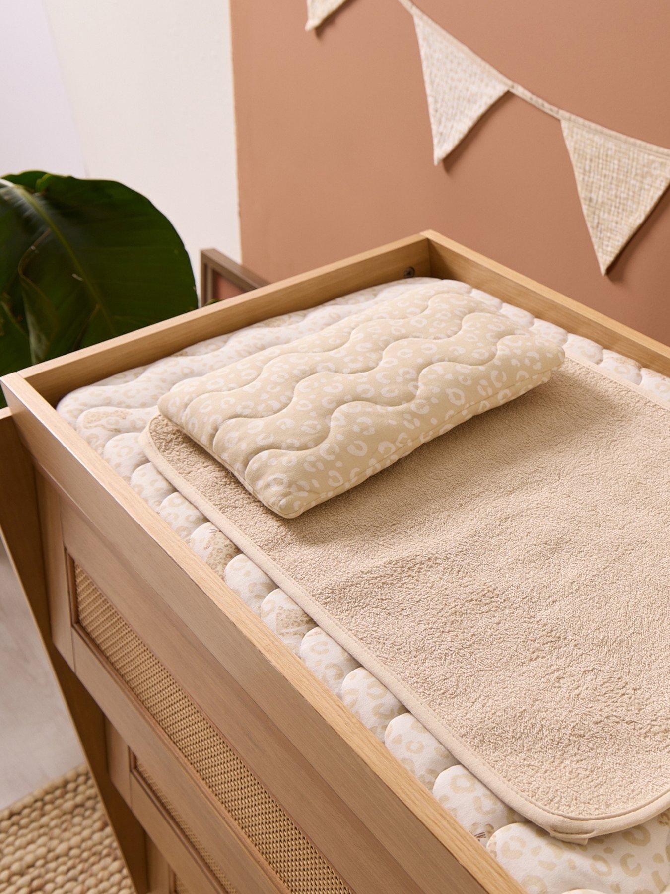 Tutti Bambini Luxury Changing Mat with Cover - Love Cats