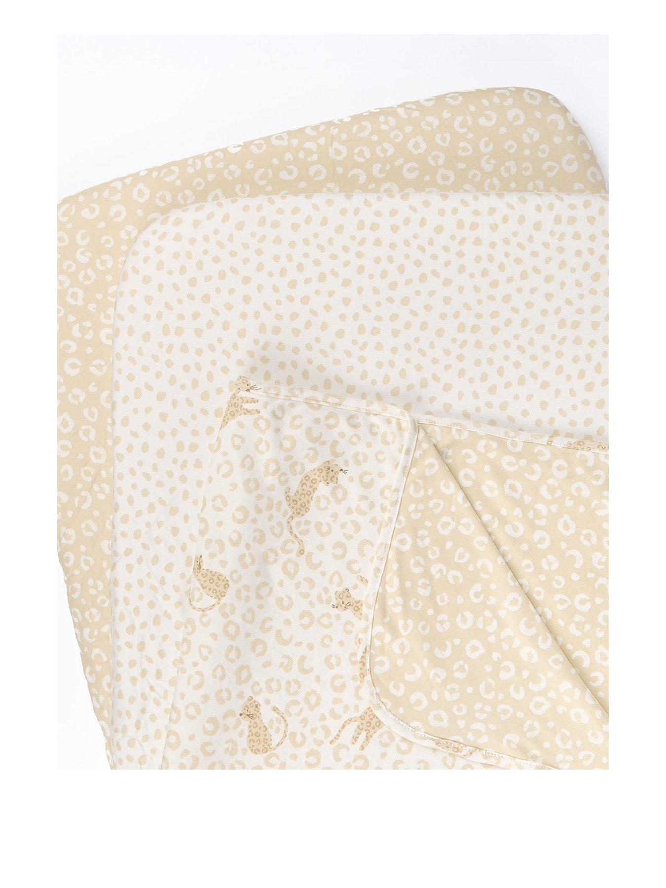 stillFront image of tutti-bambini-bedside-crib-starter-pack-love-cats