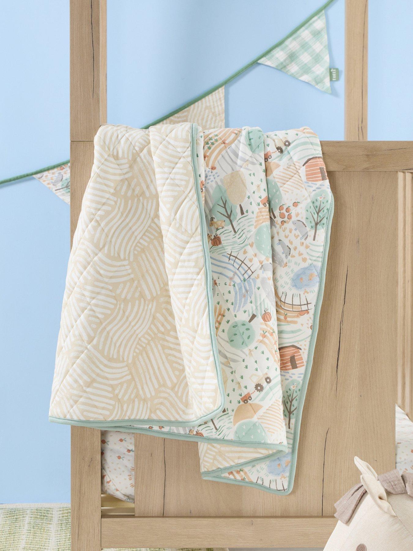 Tutti Bambini Cot/Cot Bed Coverlet - Good Life