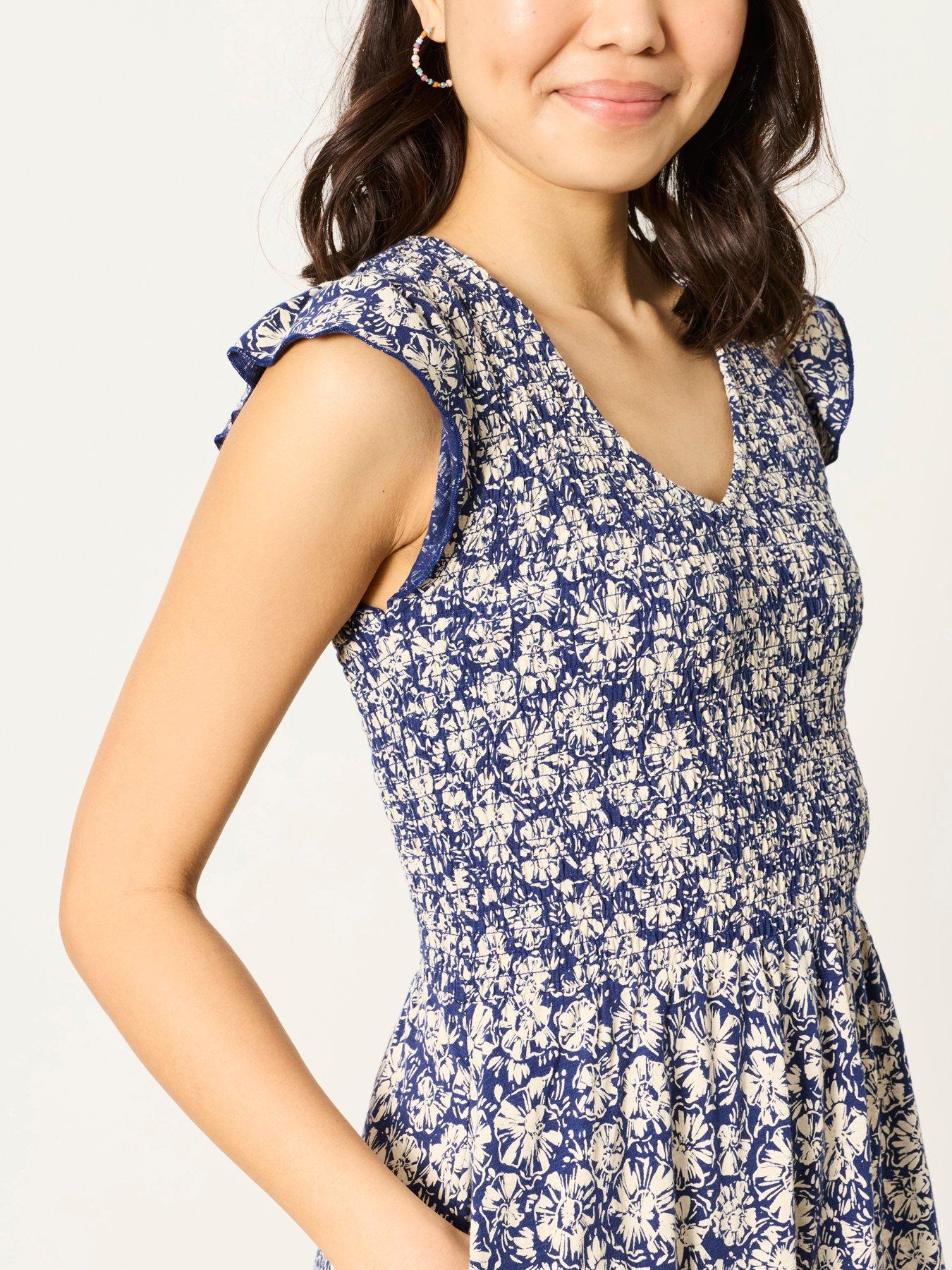 Image 4 of 6 of FatFace Demi Shells Jersey Midi Dress &nbsp;- Blue